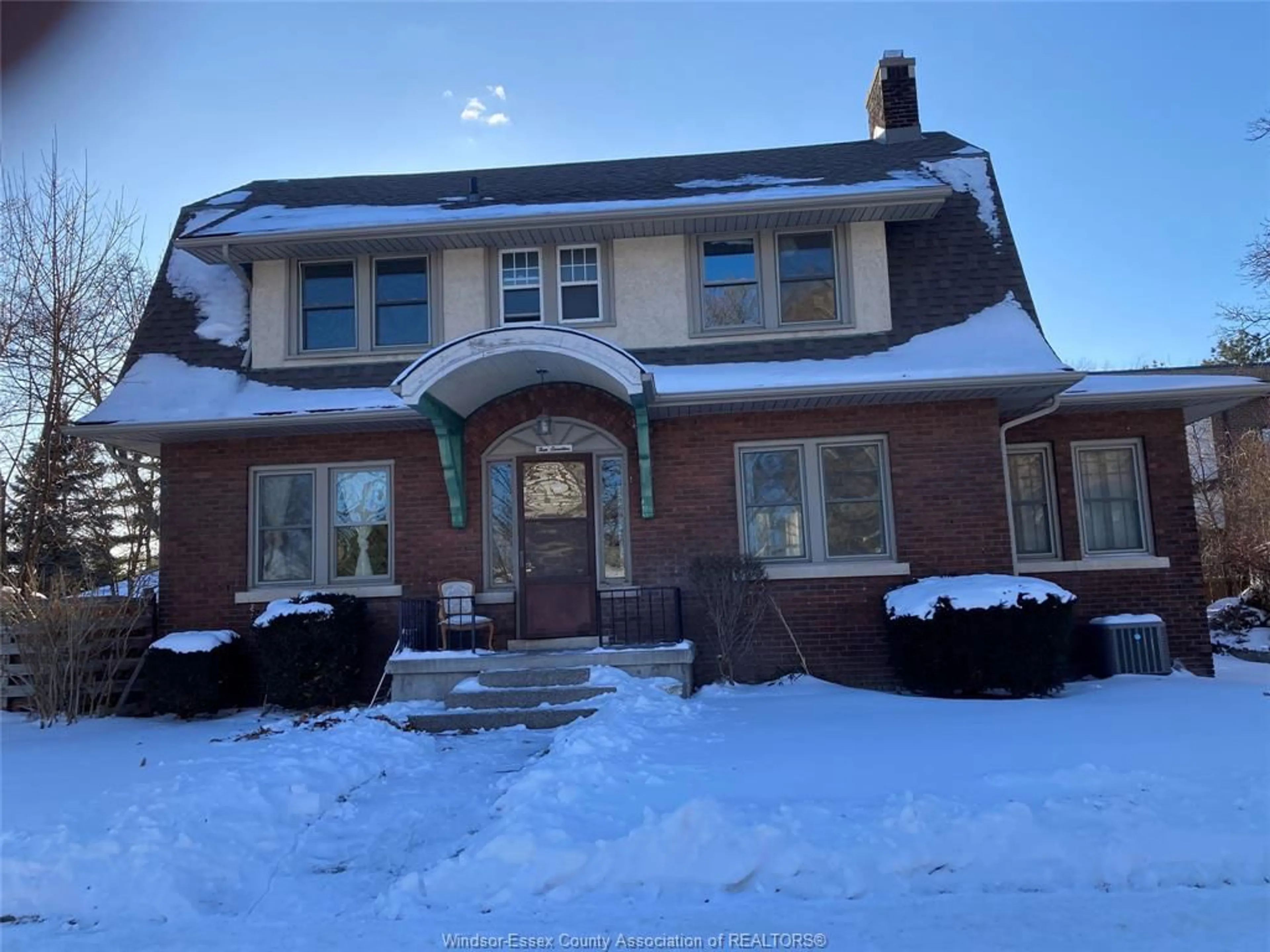 Home with brick exterior material, street for 317 ASKIN, Windsor Ontario N9B 2X1