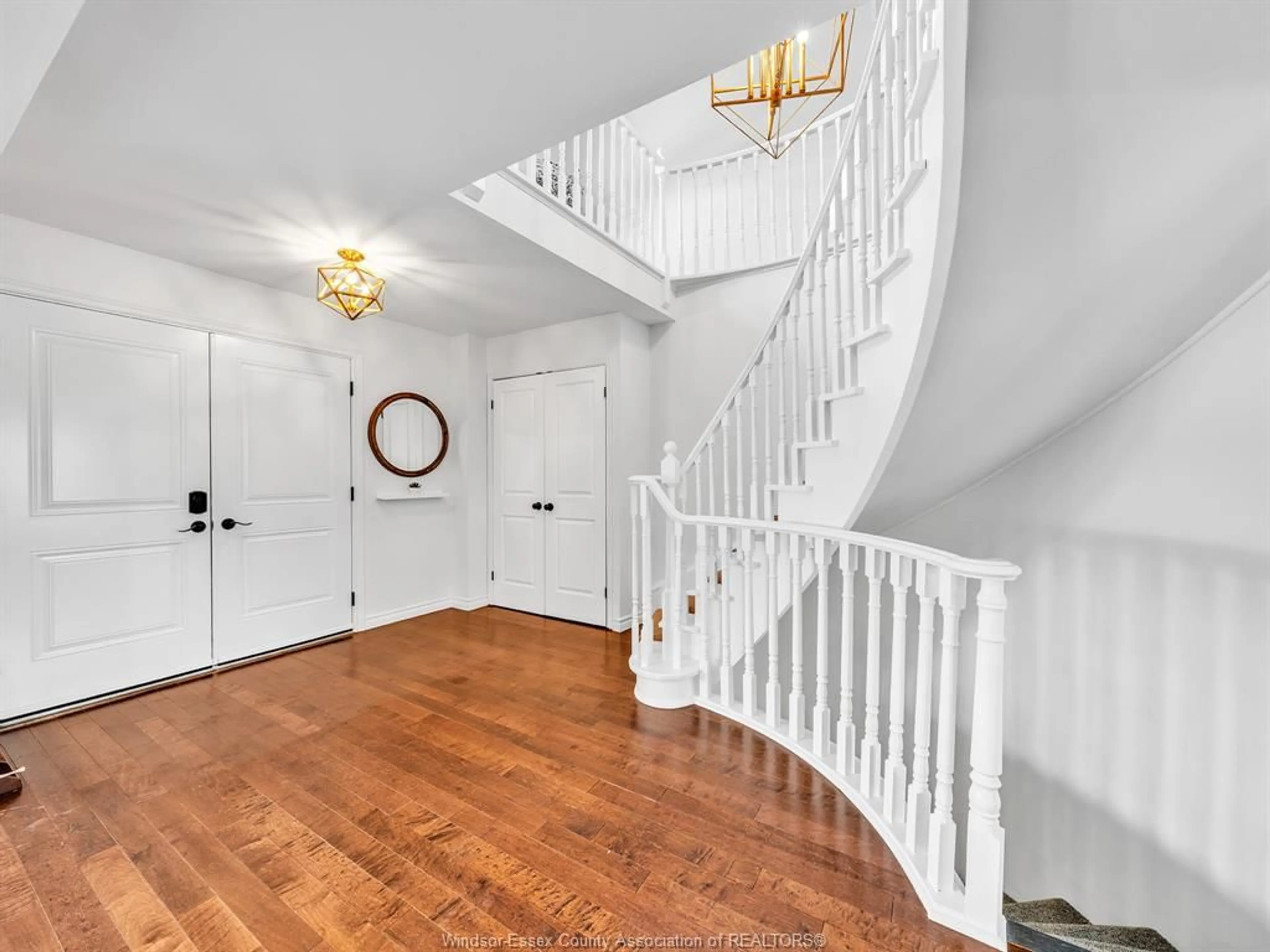 Unknown for 19 FRYER, Amherstburg Ontario N9V 2L5