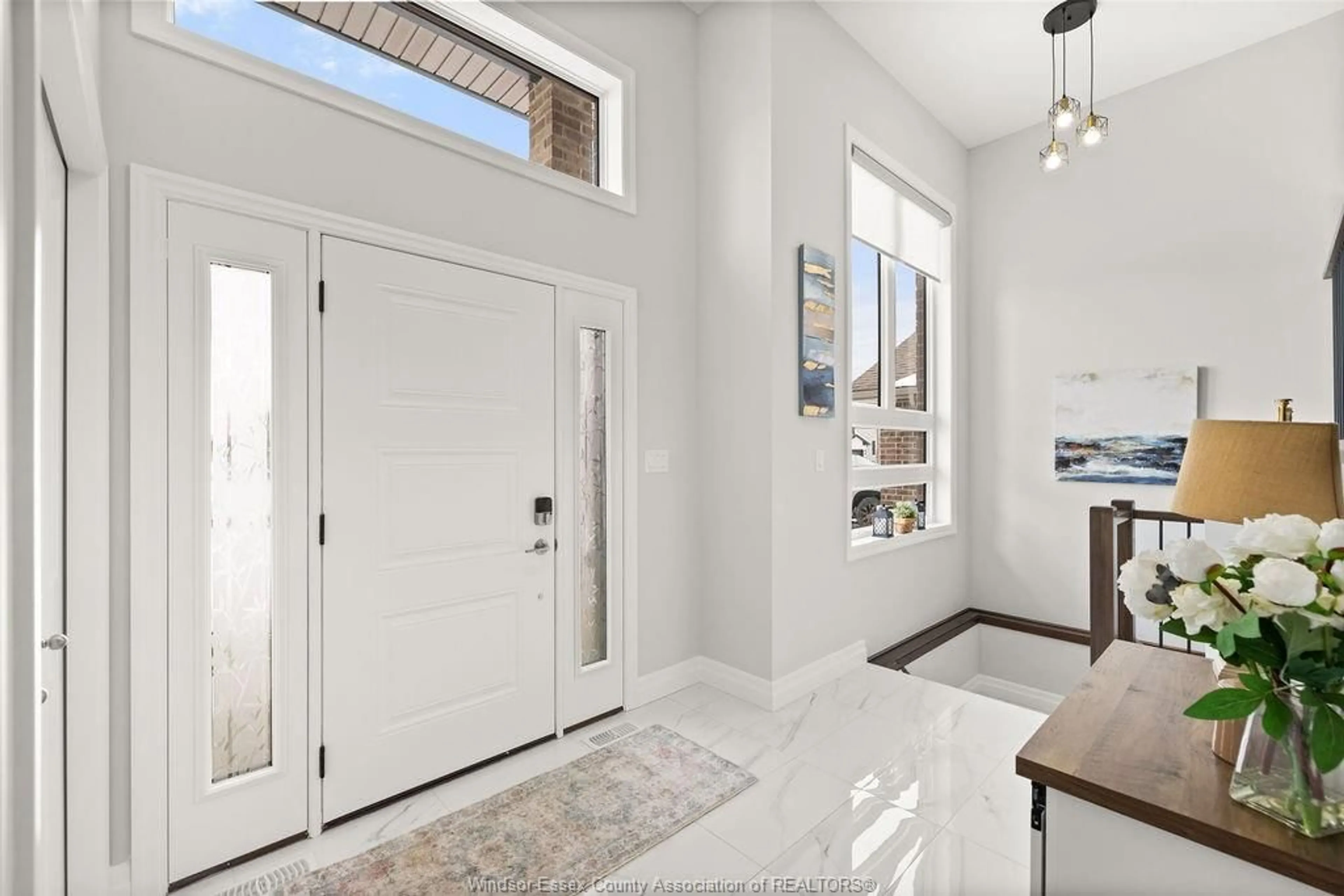 Indoor entryway for 48 KINGSBRIDGE, Amherstburg Ontario N9V 4A5