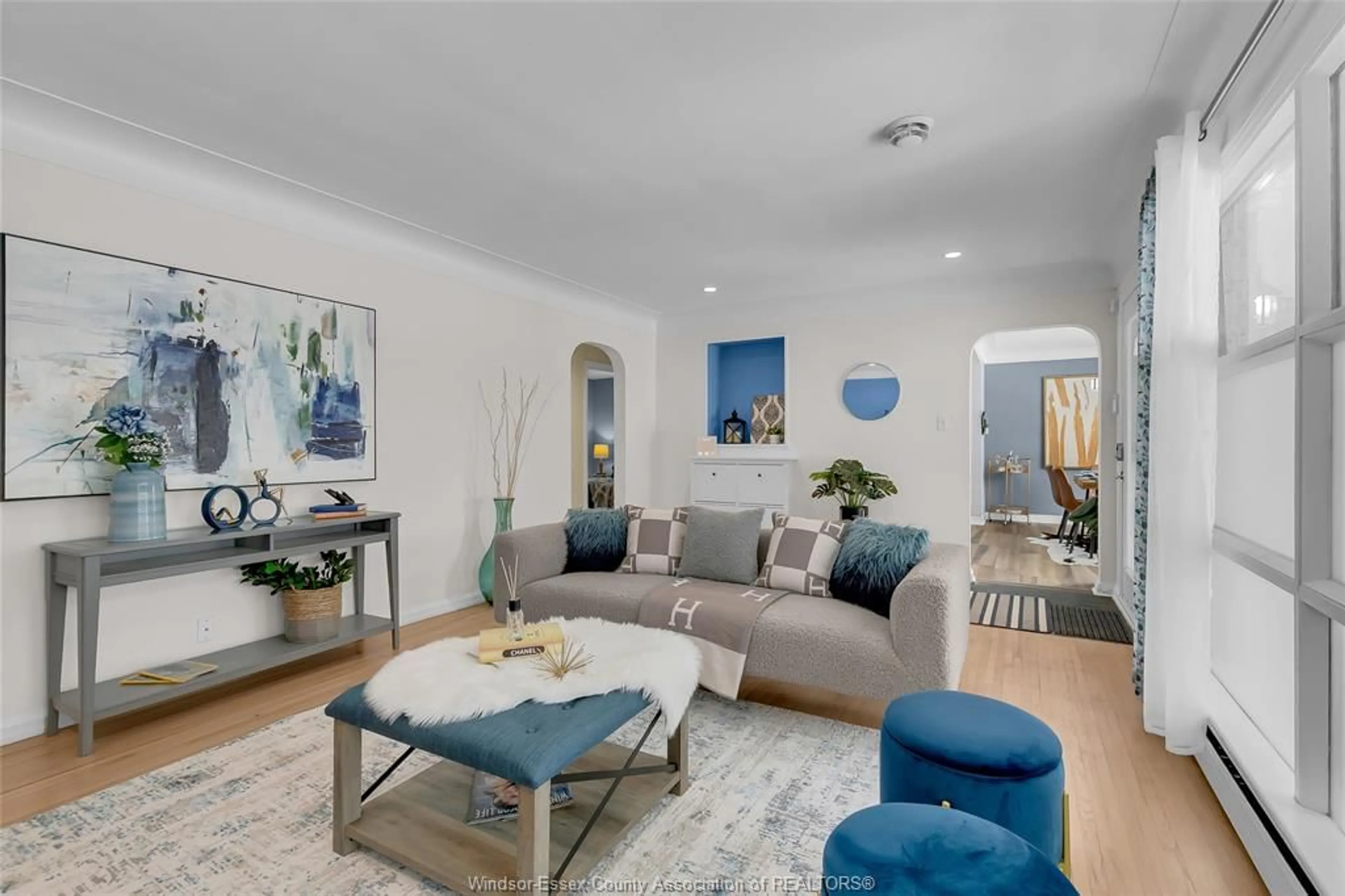 Living room with furniture, unknown for 892 EASTLAWN Ave, Windsor Ontario N8S 3H7