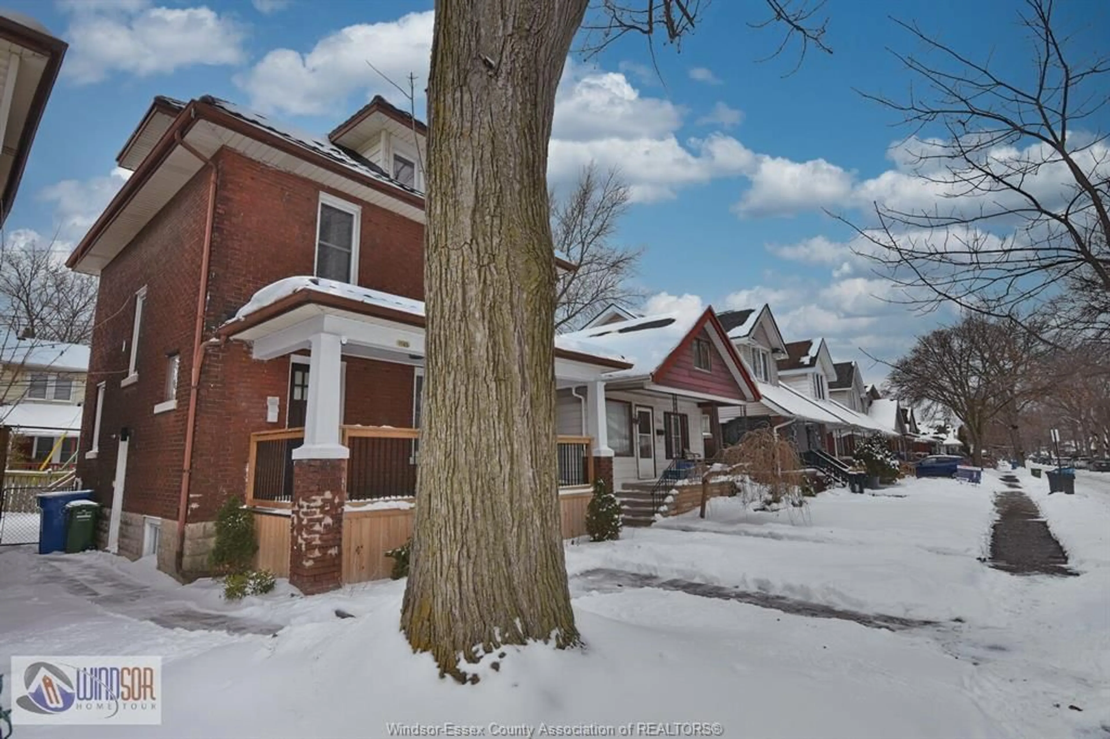 Home with brick exterior material, street for 1585 CHURCH, Windsor Ontario N8X 1V4