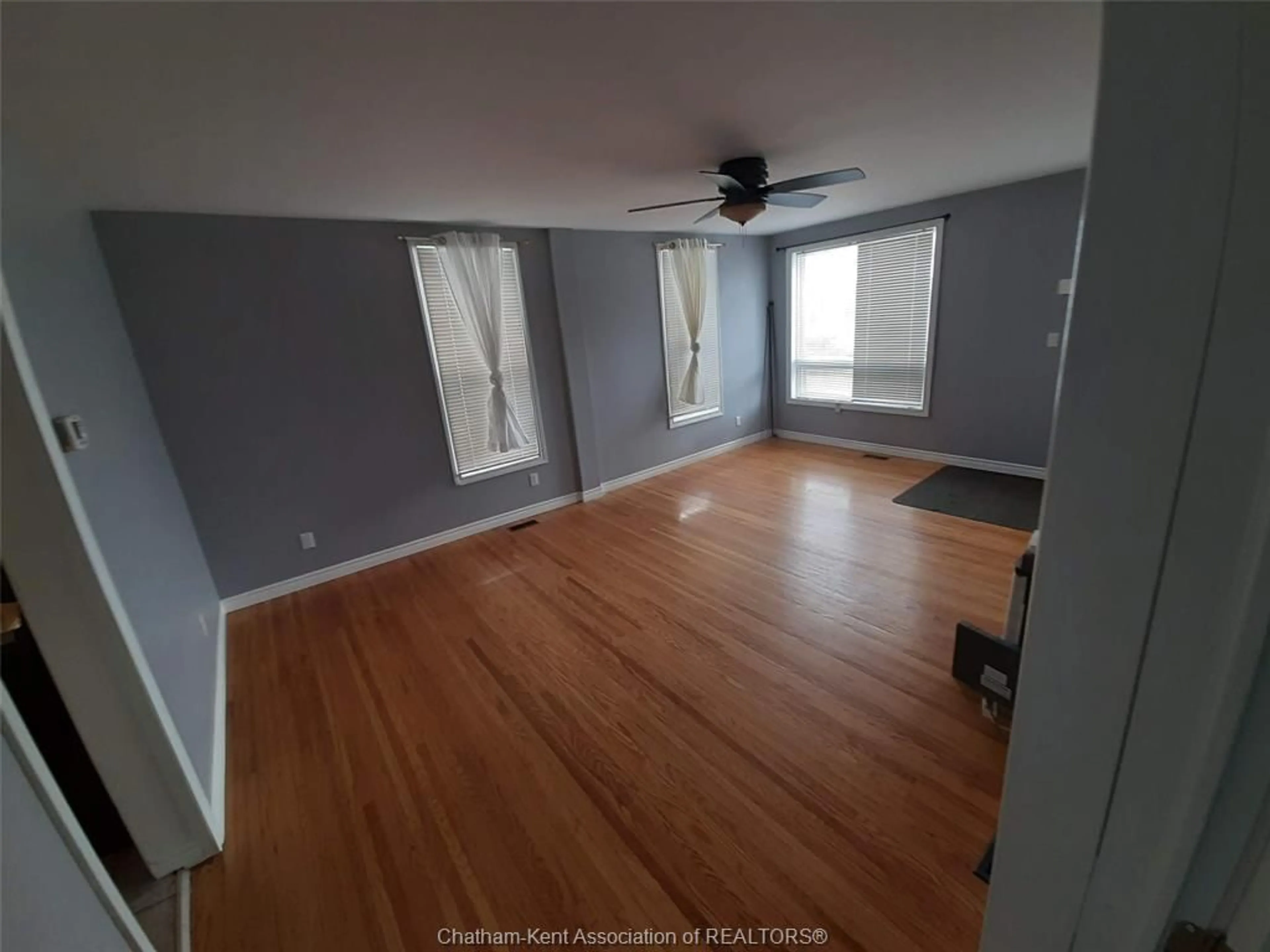 A pic of a room for 141 EDGAR St, Chatham Ontario N7M 1V6