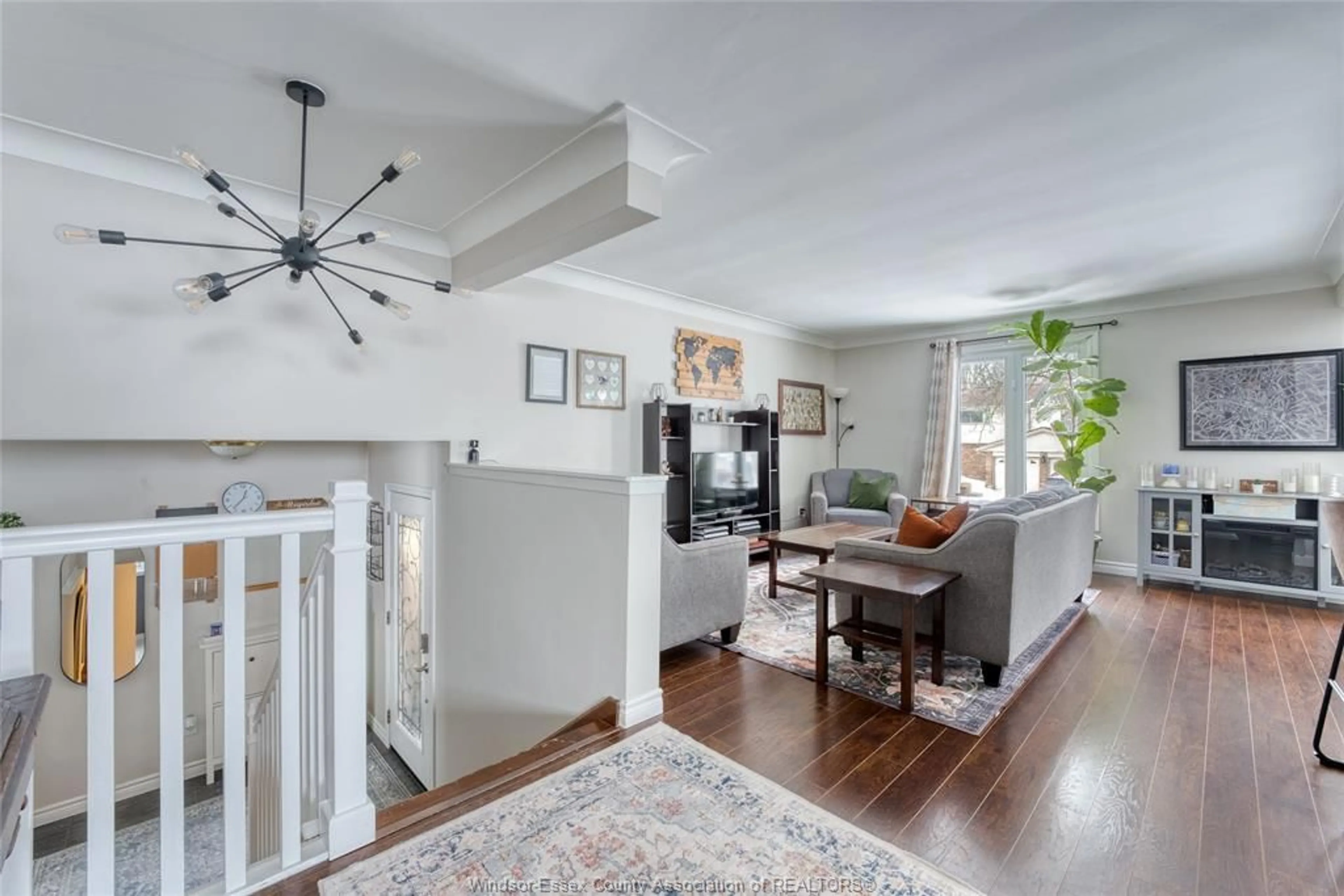 Living room with furniture, unknown for 9485 RIDGE, Windsor Ontario N8R 1G5