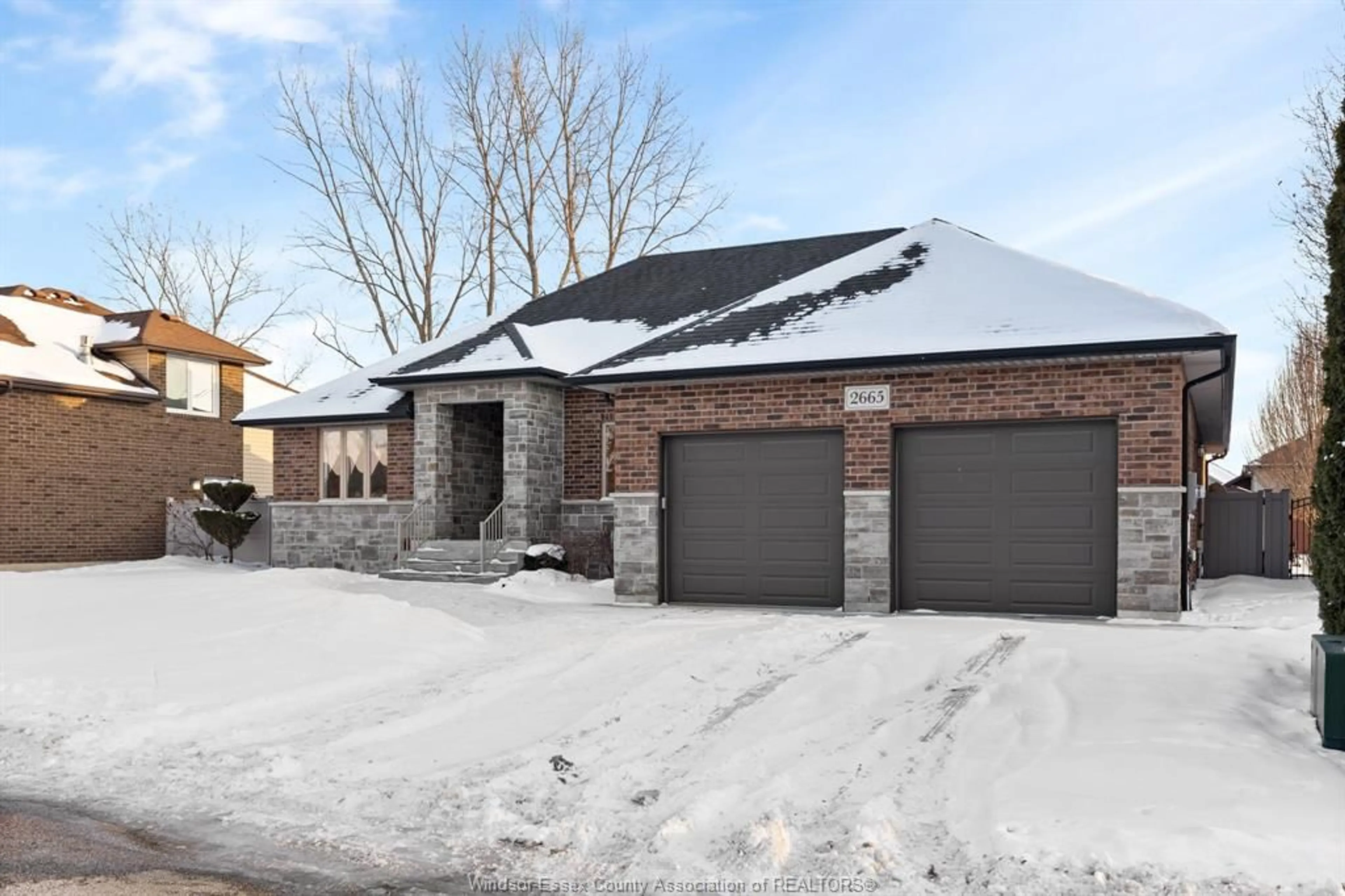 Home with brick exterior material, street for 2665 LOVELL, LaSalle Ontario N9G 2N2