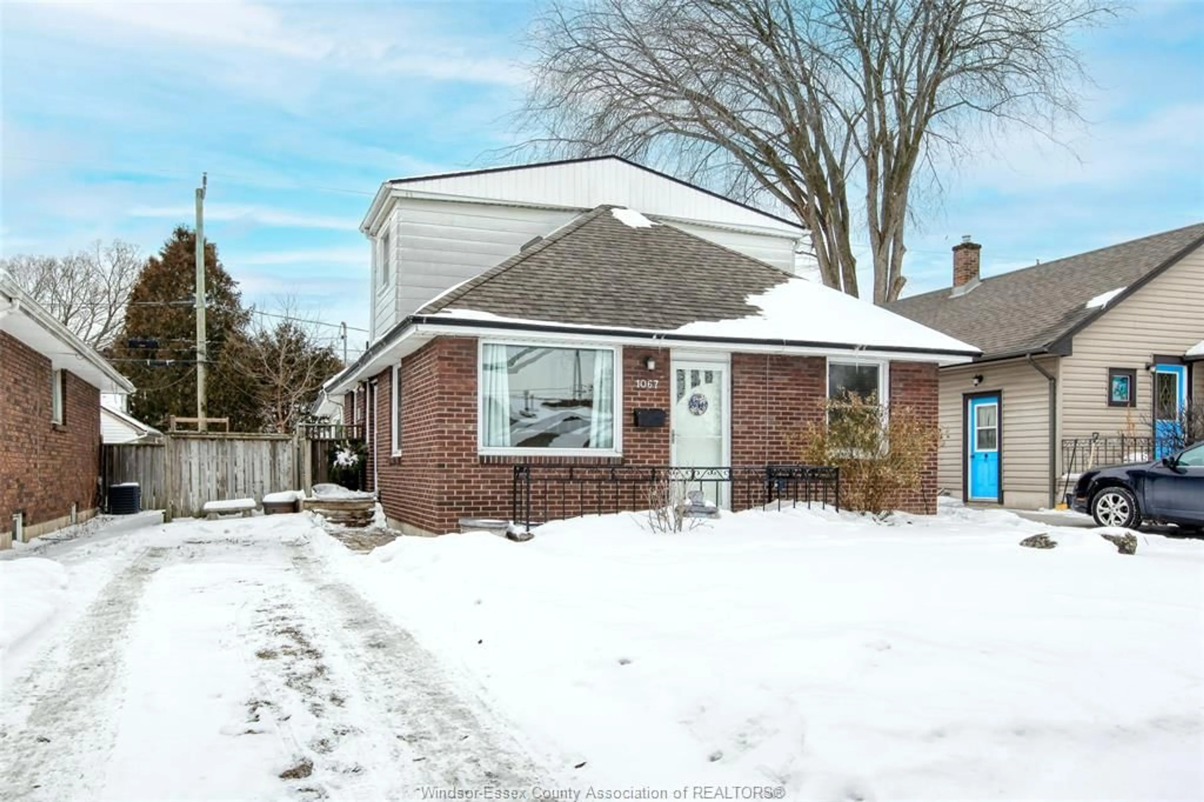 Home with brick exterior material, street for 1067 ST. LOUIS, Windsor Ontario N8S 2K9