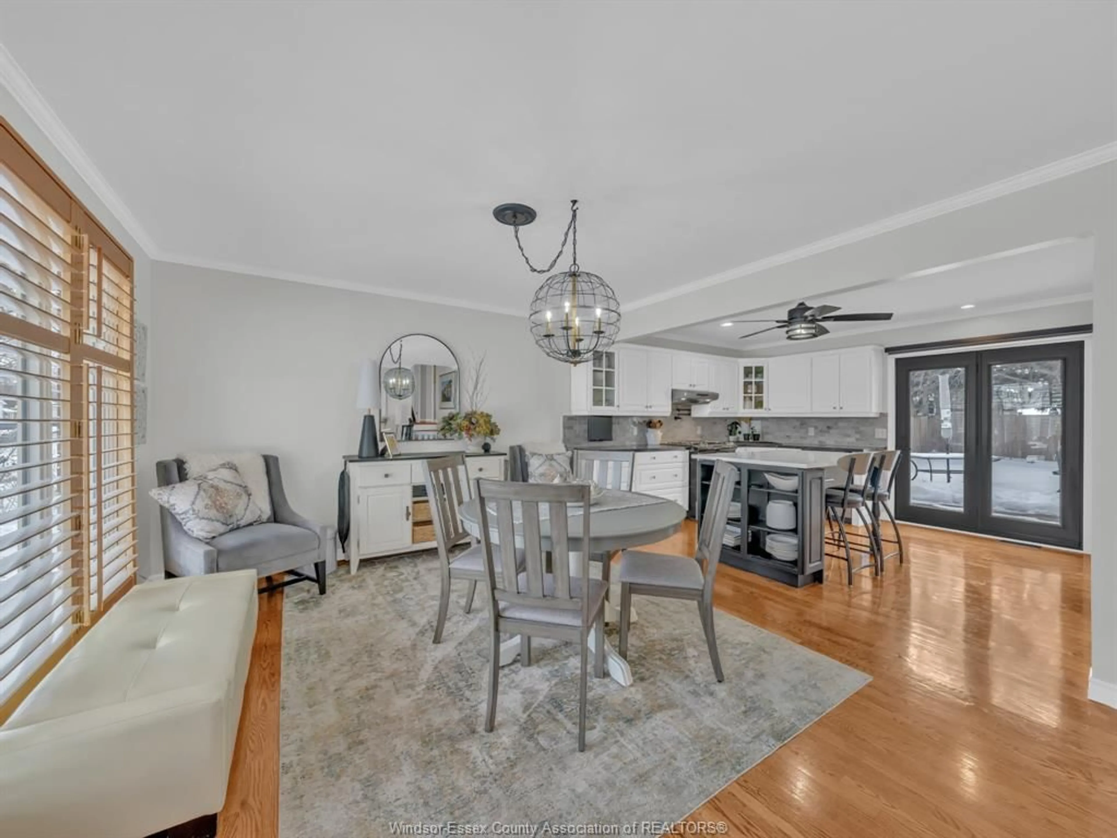 Unknown for 337 CARLING Cres, Windsor Ontario N8S 3X7