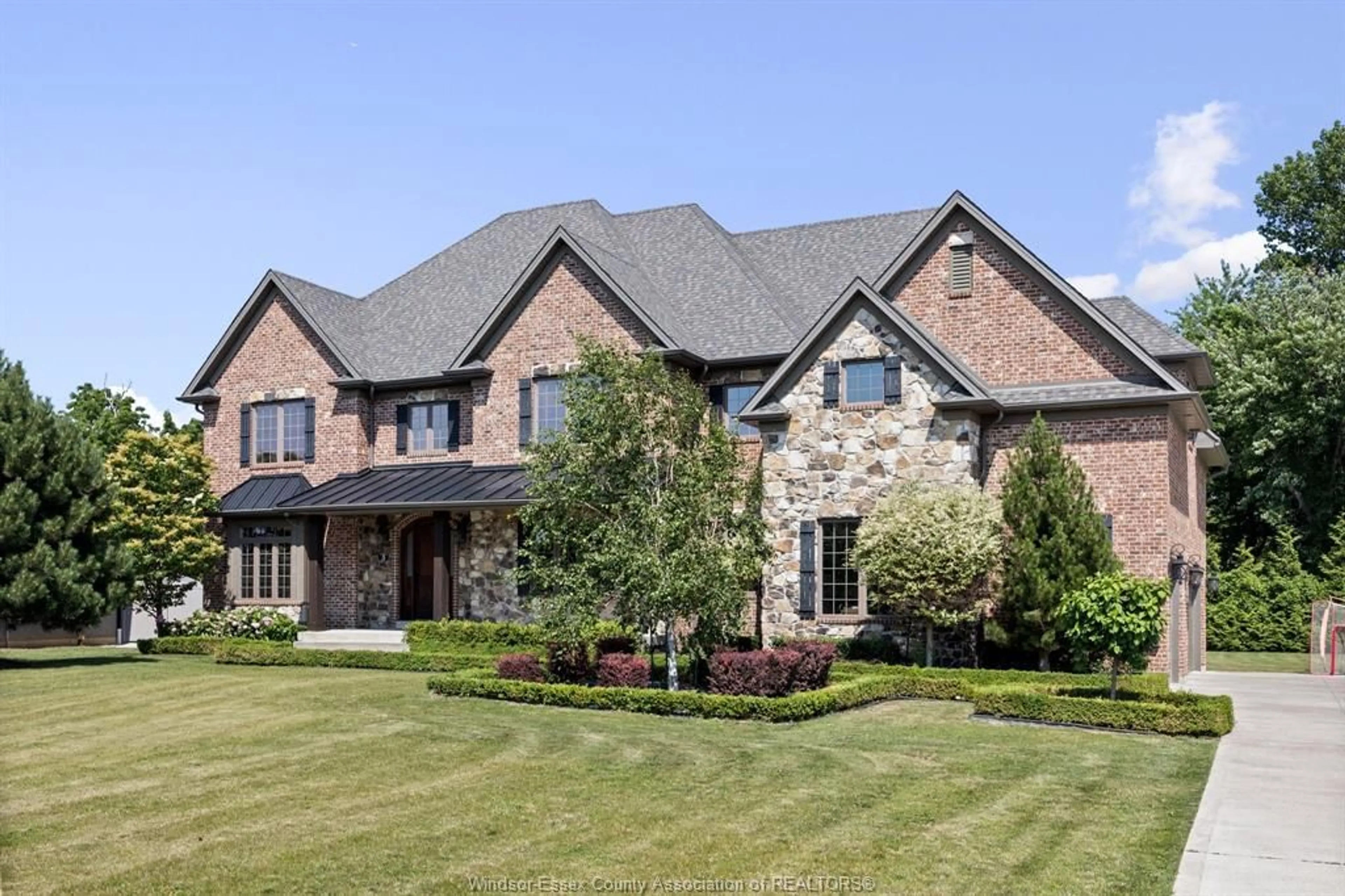 Home with brick exterior material, street for 3 DIMENNA Dr, Kingsville Ontario N9Y 4C7