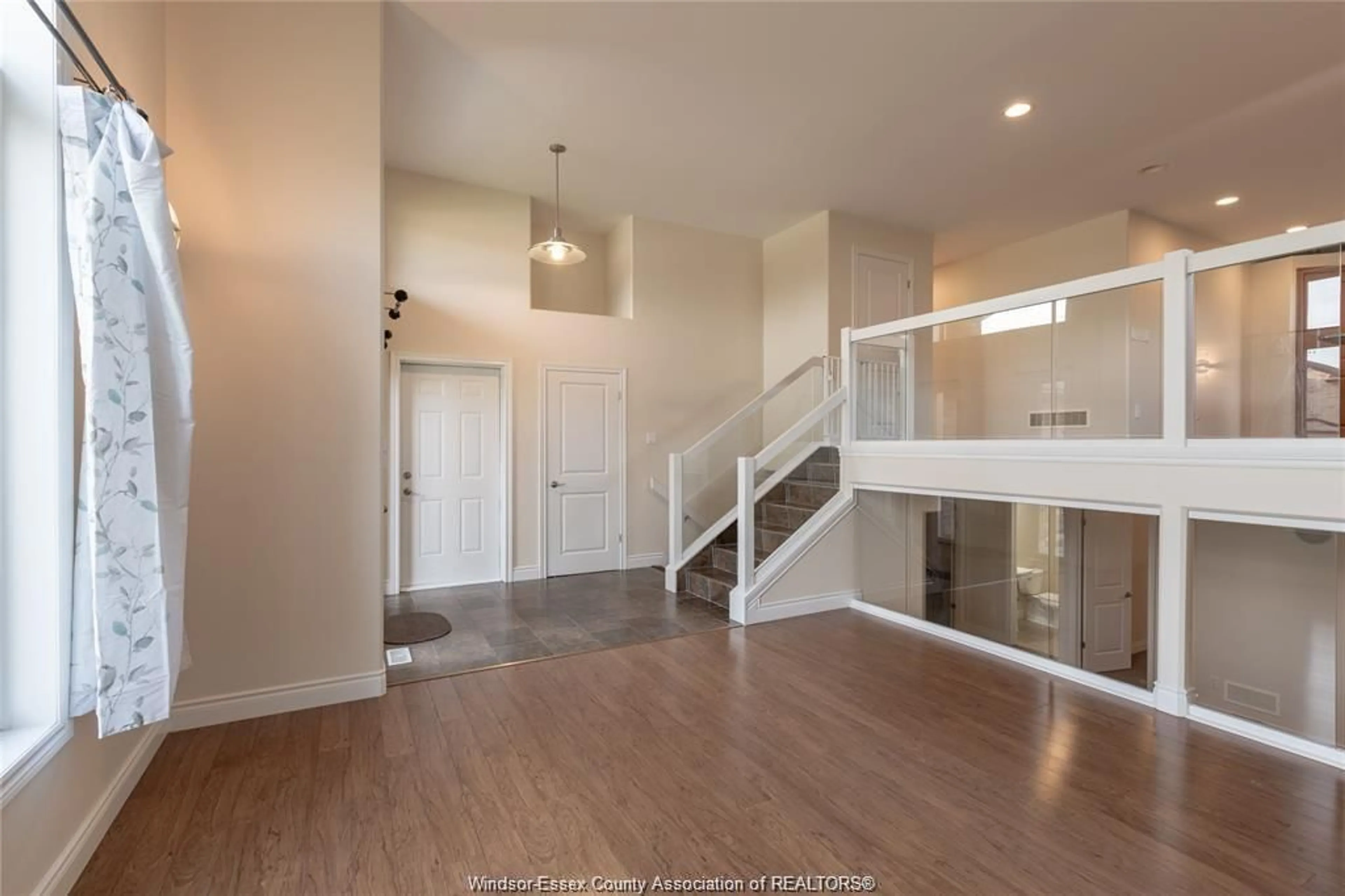 Indoor entryway for 1364 Matthew Crescent ..., Lakeshore Ontario N0R 1A0