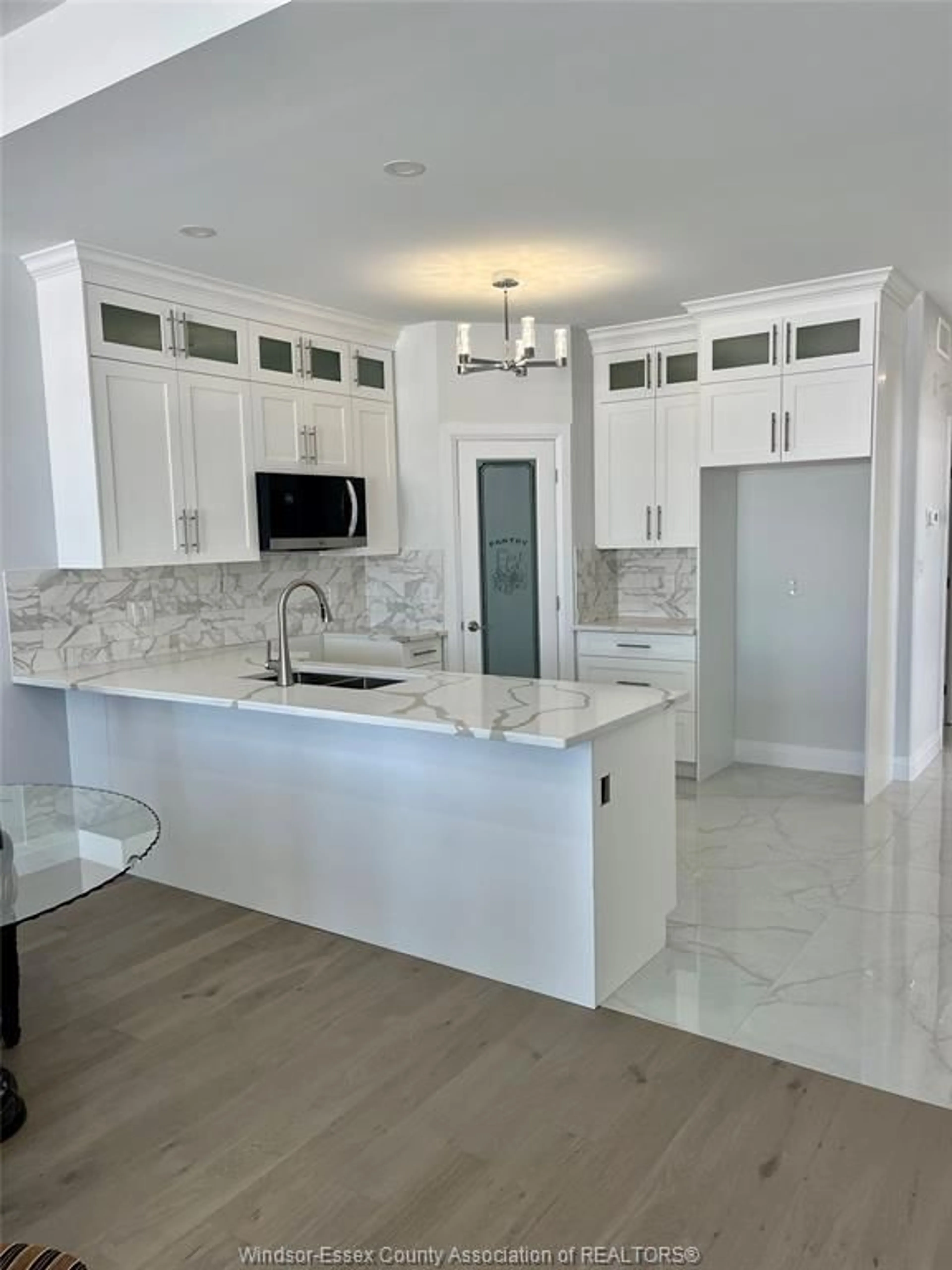 Contemporary kitchen, ceramic/tile floor for 5223 TALIA Trail, Tecumseh Ontario N0R 1K0