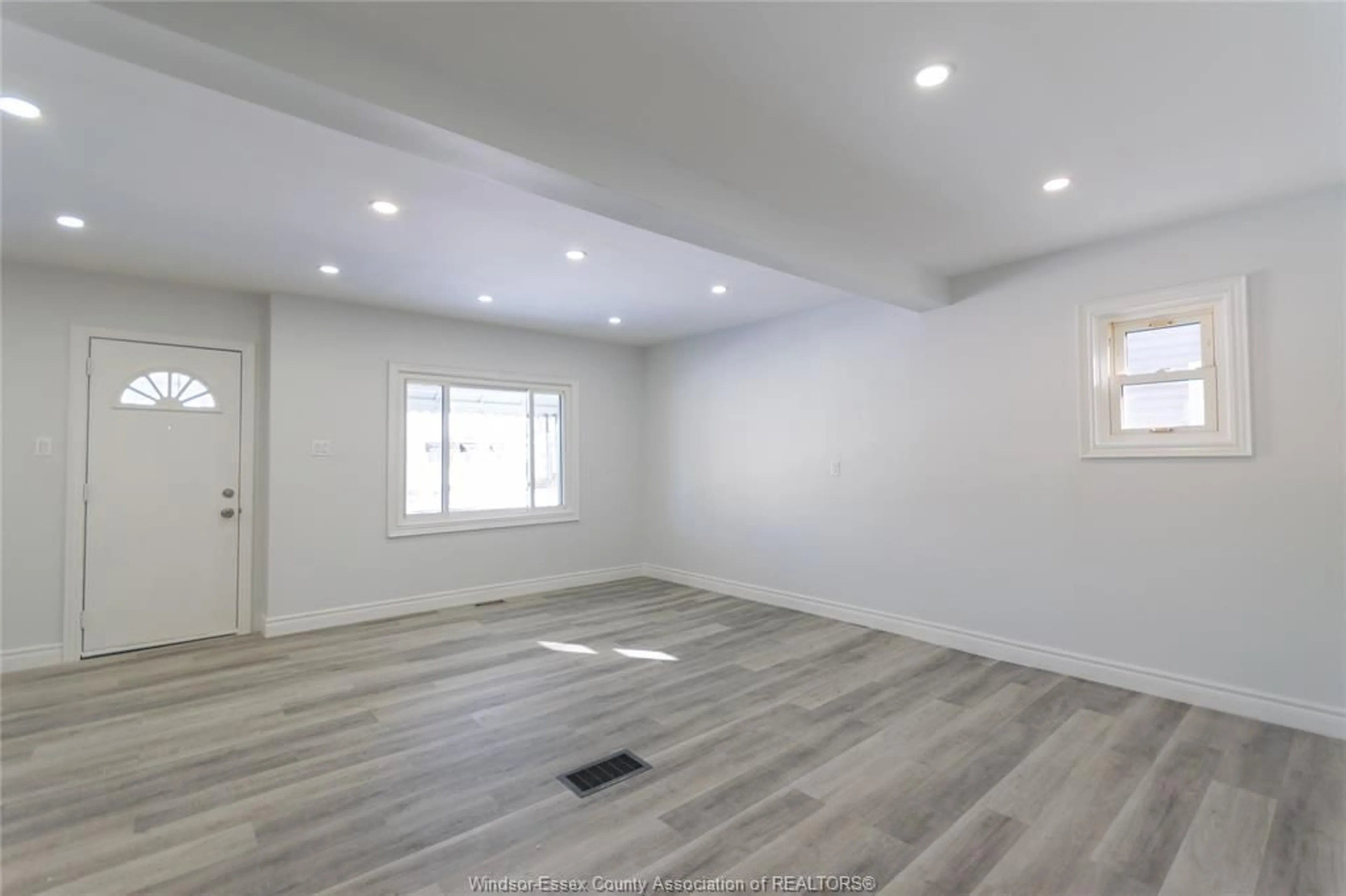 A pic of a room for 1819 FRANCOIS, Windsor Ontario N8W 4S6