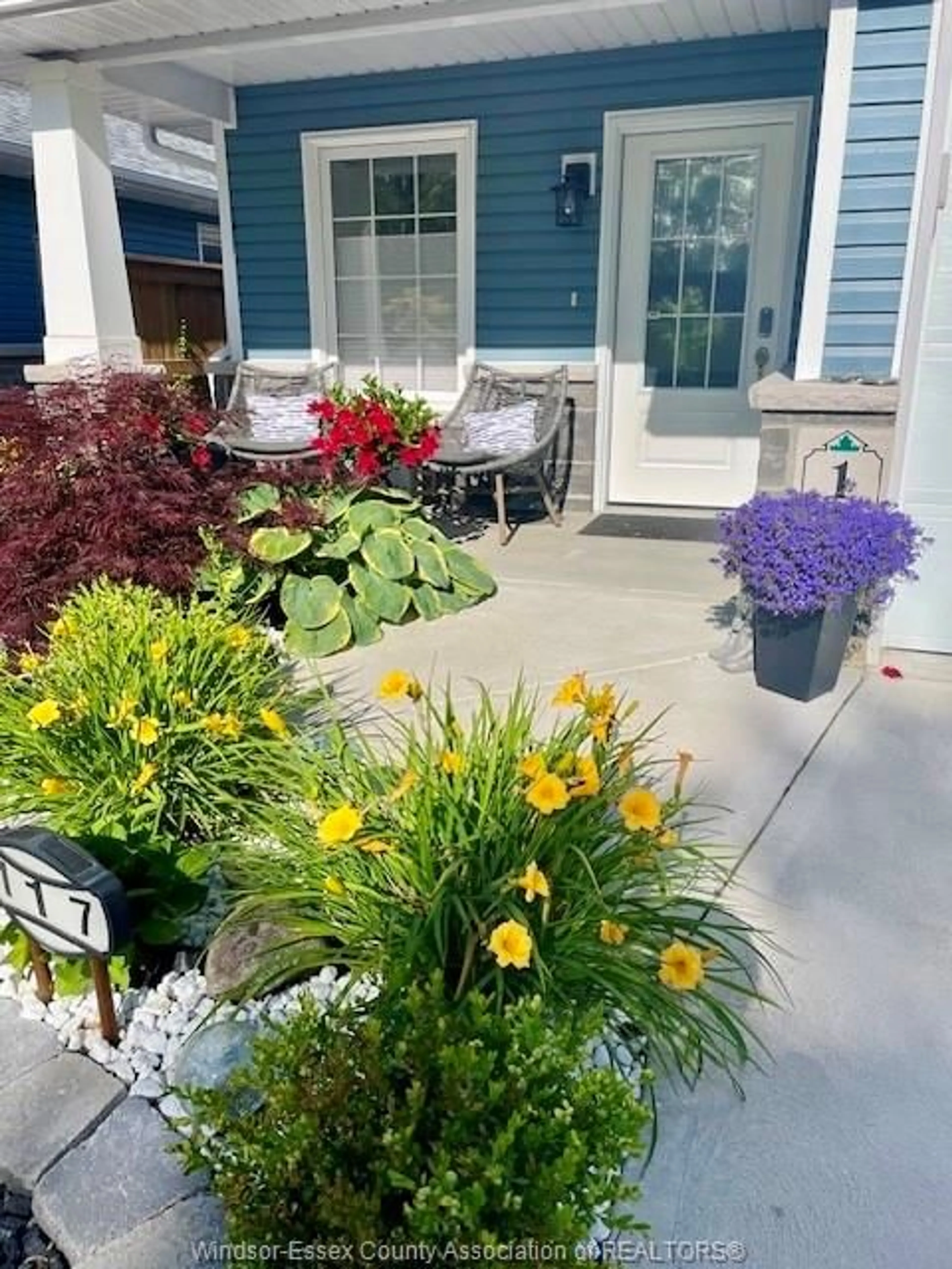 Patio, street for 117 ARTHUR St, Harrow Ontario N0R 1G0