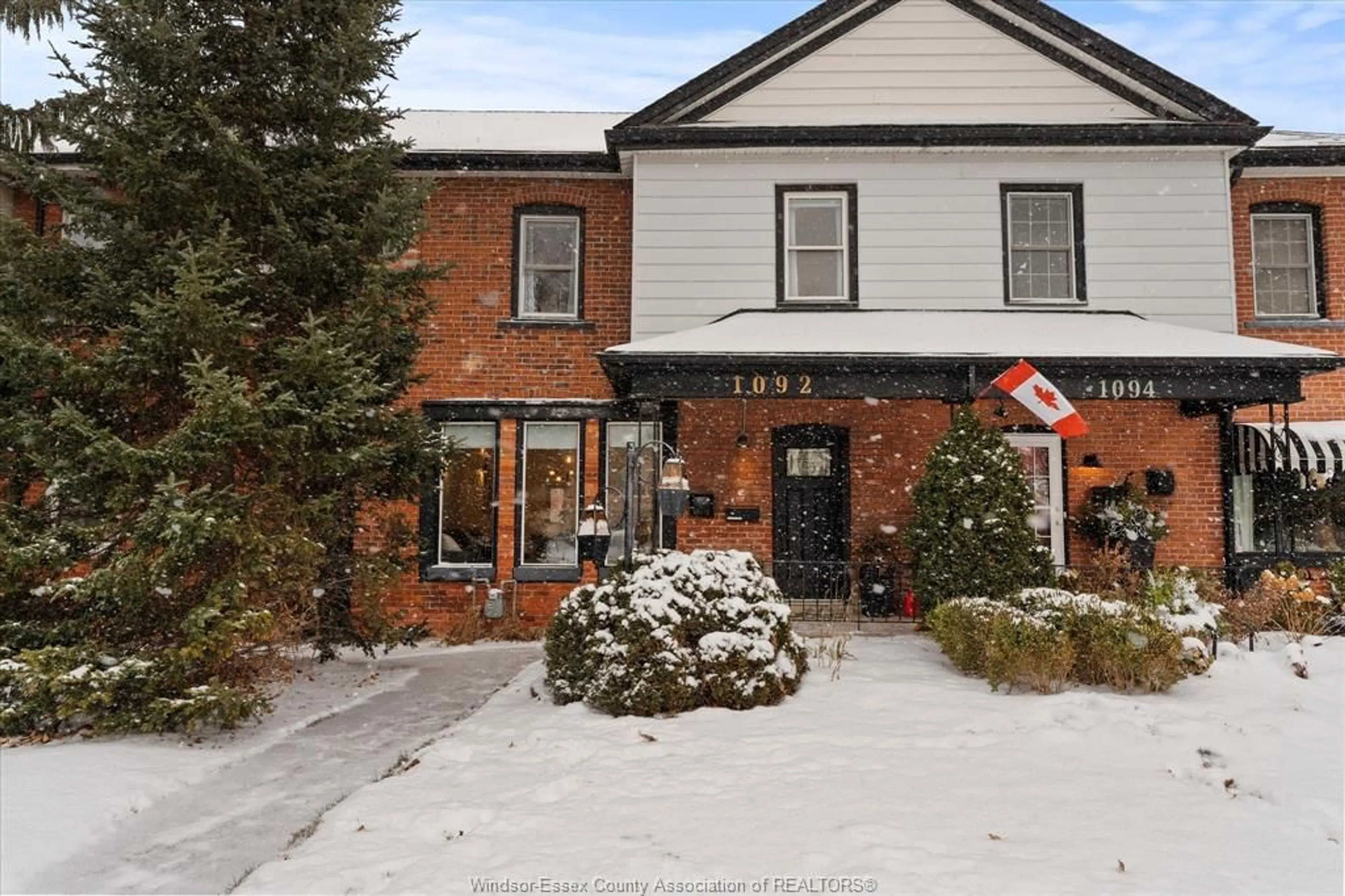 Unknown for 1092 MONMOUTH, Windsor Ontario N8Y 3L7