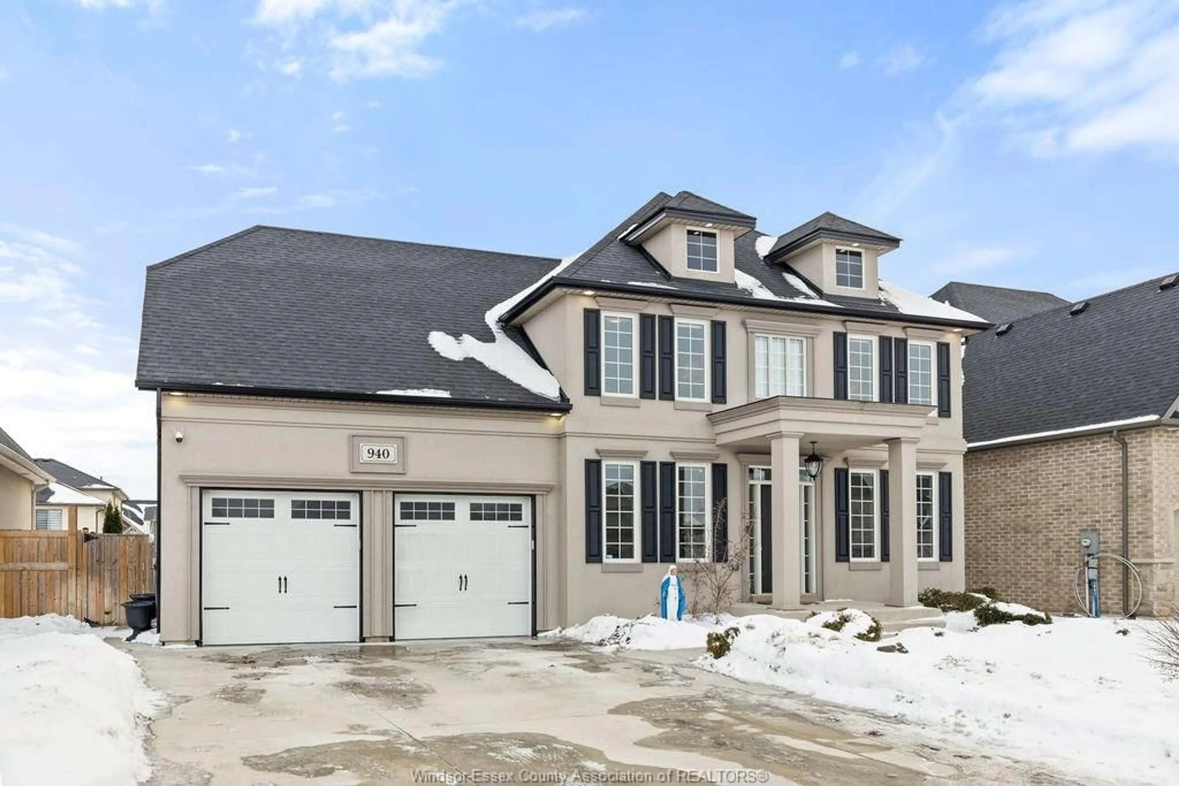 Unknown for 940 WESTWOOD Dr, Lakeshore Ontario N0R 1A0