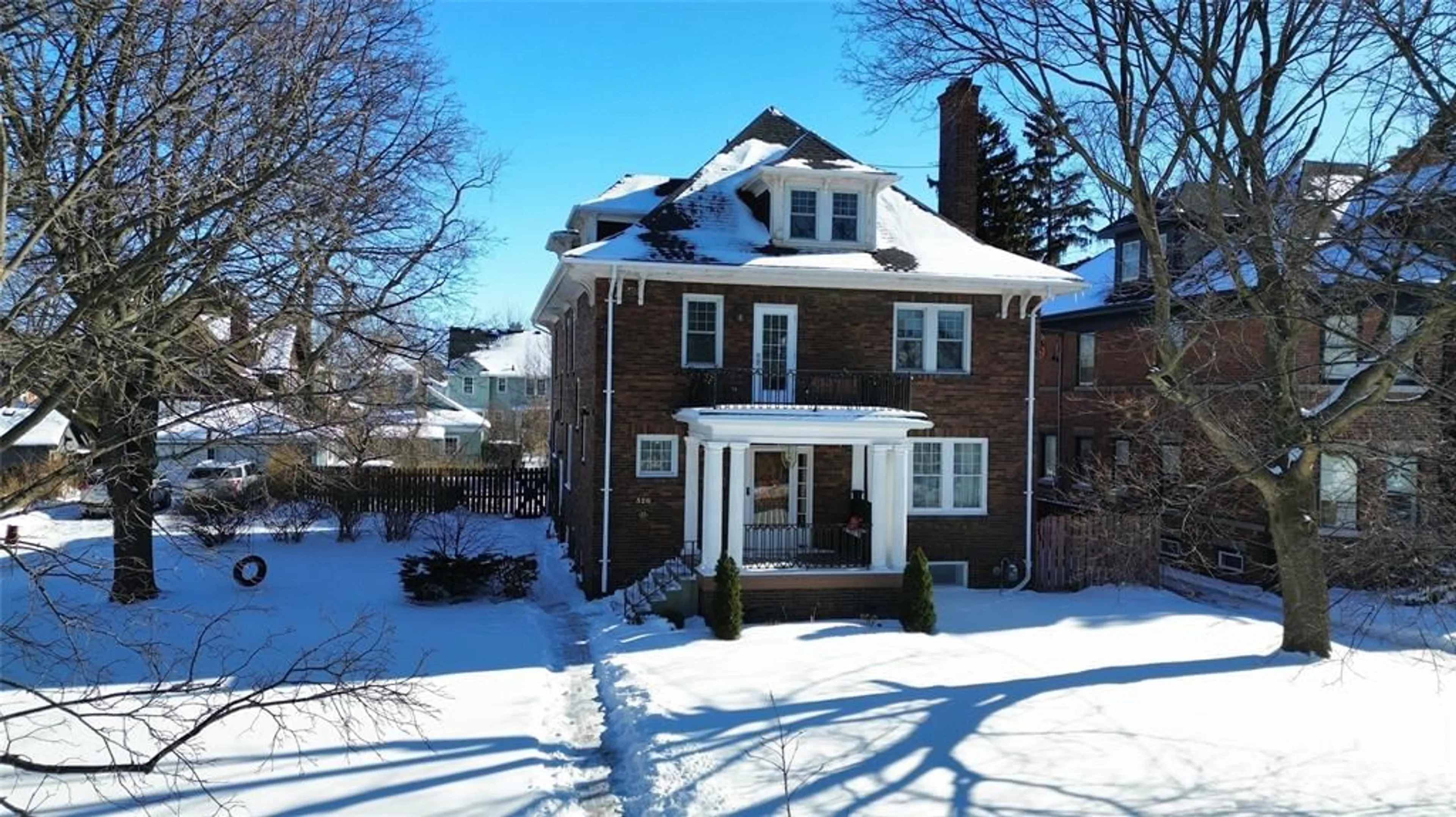 Home with brick exterior material, street for 326 VIDAL St, Sarnia Ontario N7T 5Y6