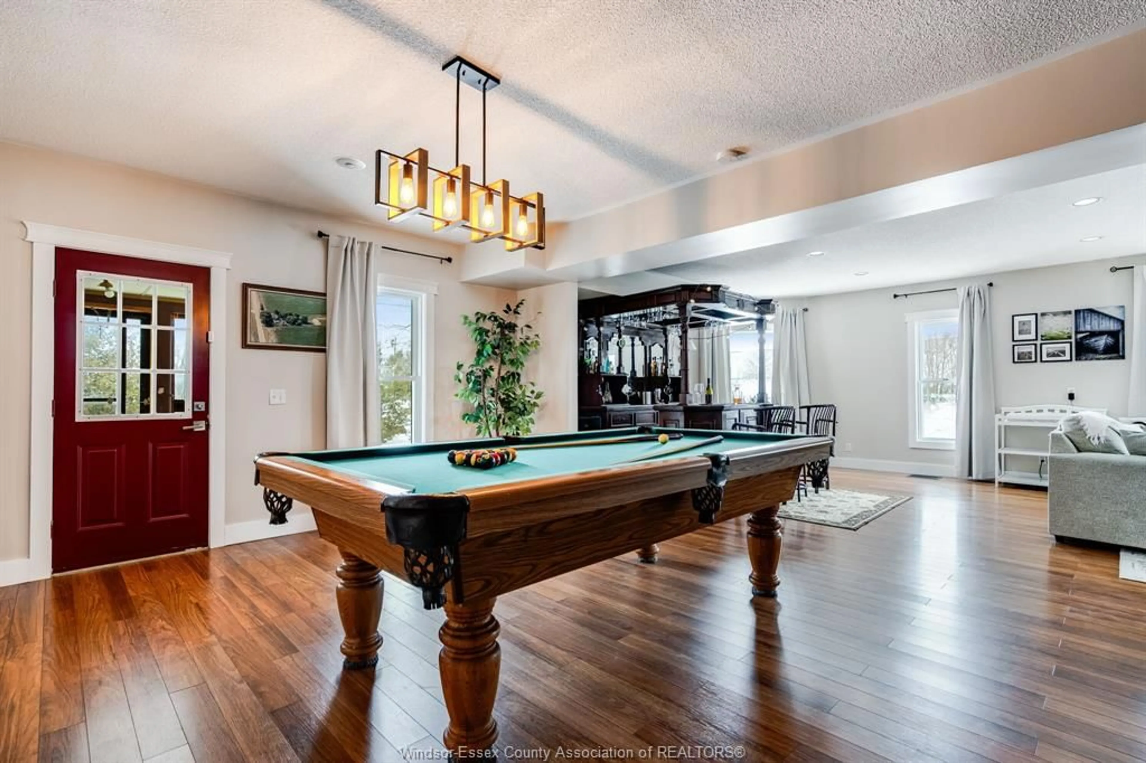 Unknown for 2147 Roseborough St, Harrow Ontario N0R 1G0