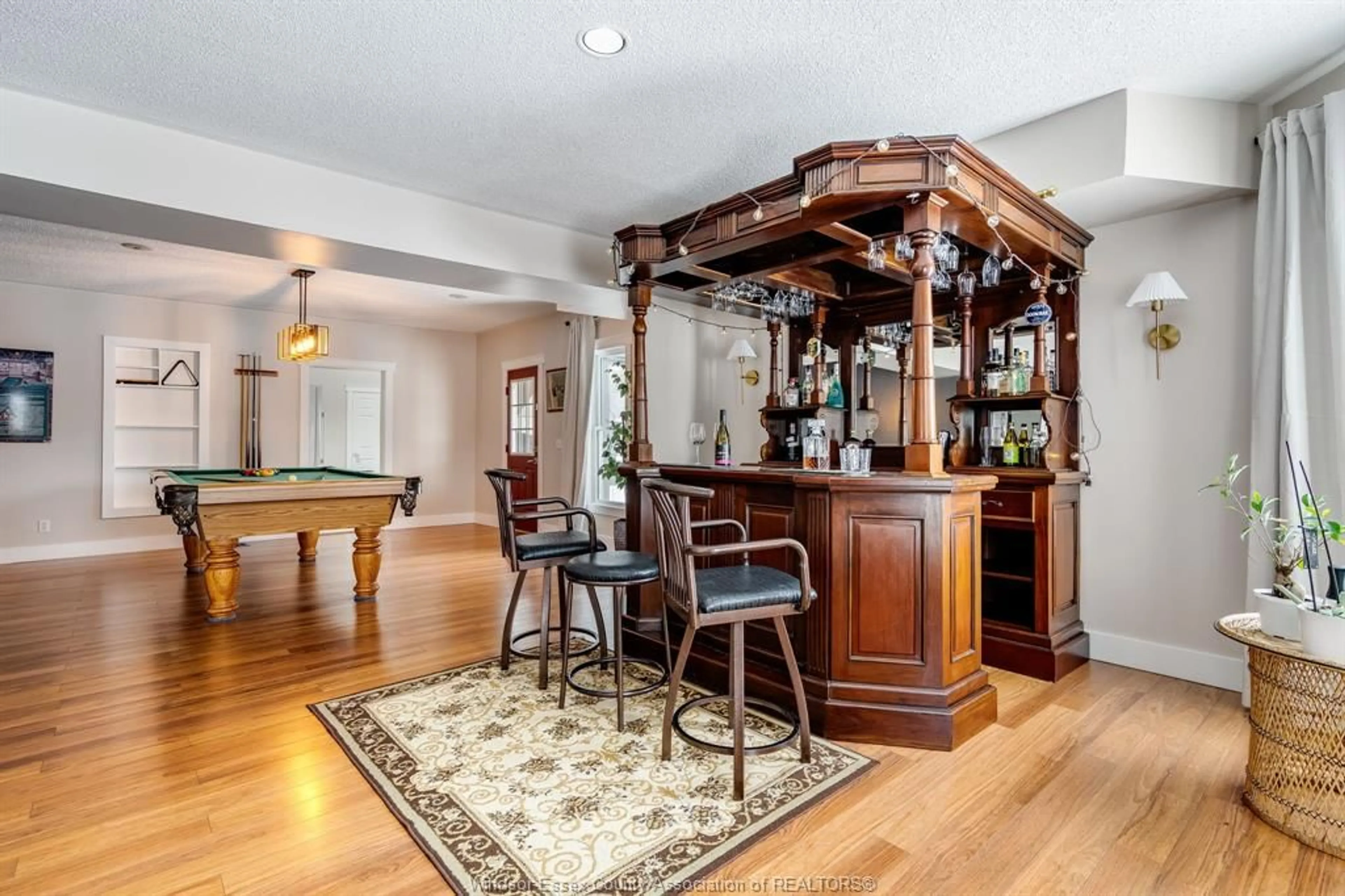 Unknown for 2147 Roseborough St, Harrow Ontario N0R 1G0