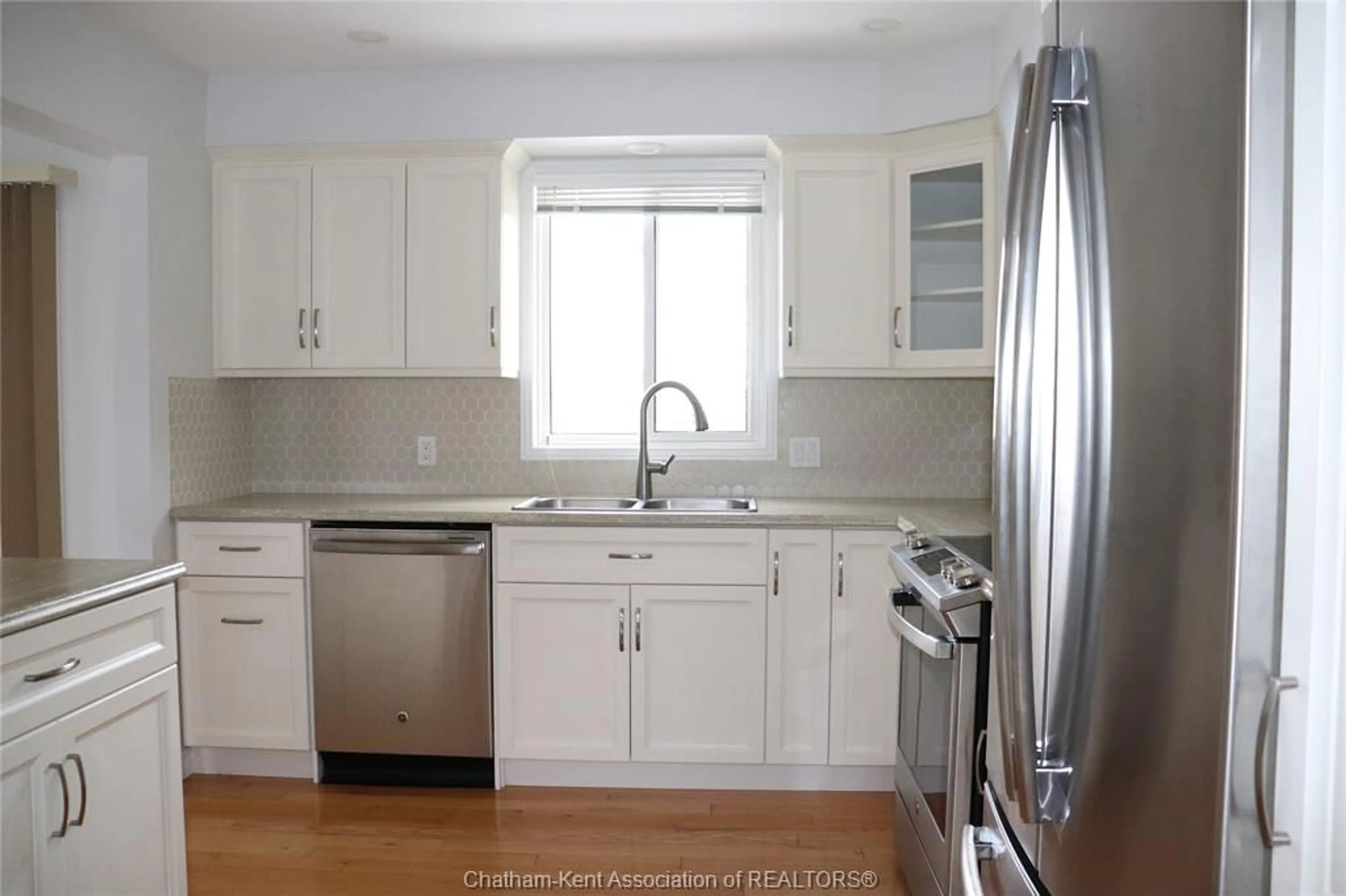 Standard kitchen, unknown for 15 Mango Lane, Blenheim Ontario N0P 1A0