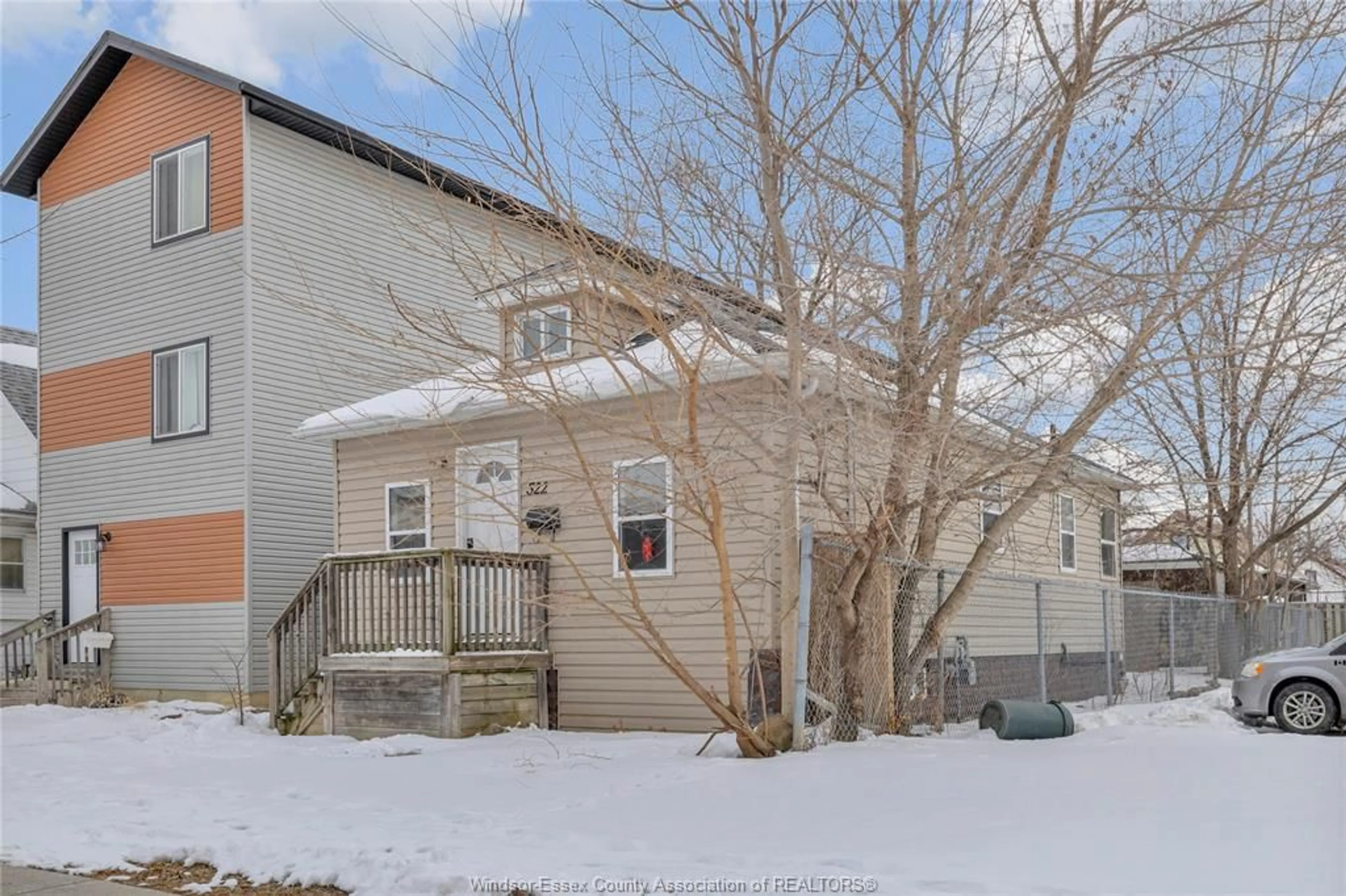 Unknown for 522 BRIDGE, Windsor Ontario N9B 2M4