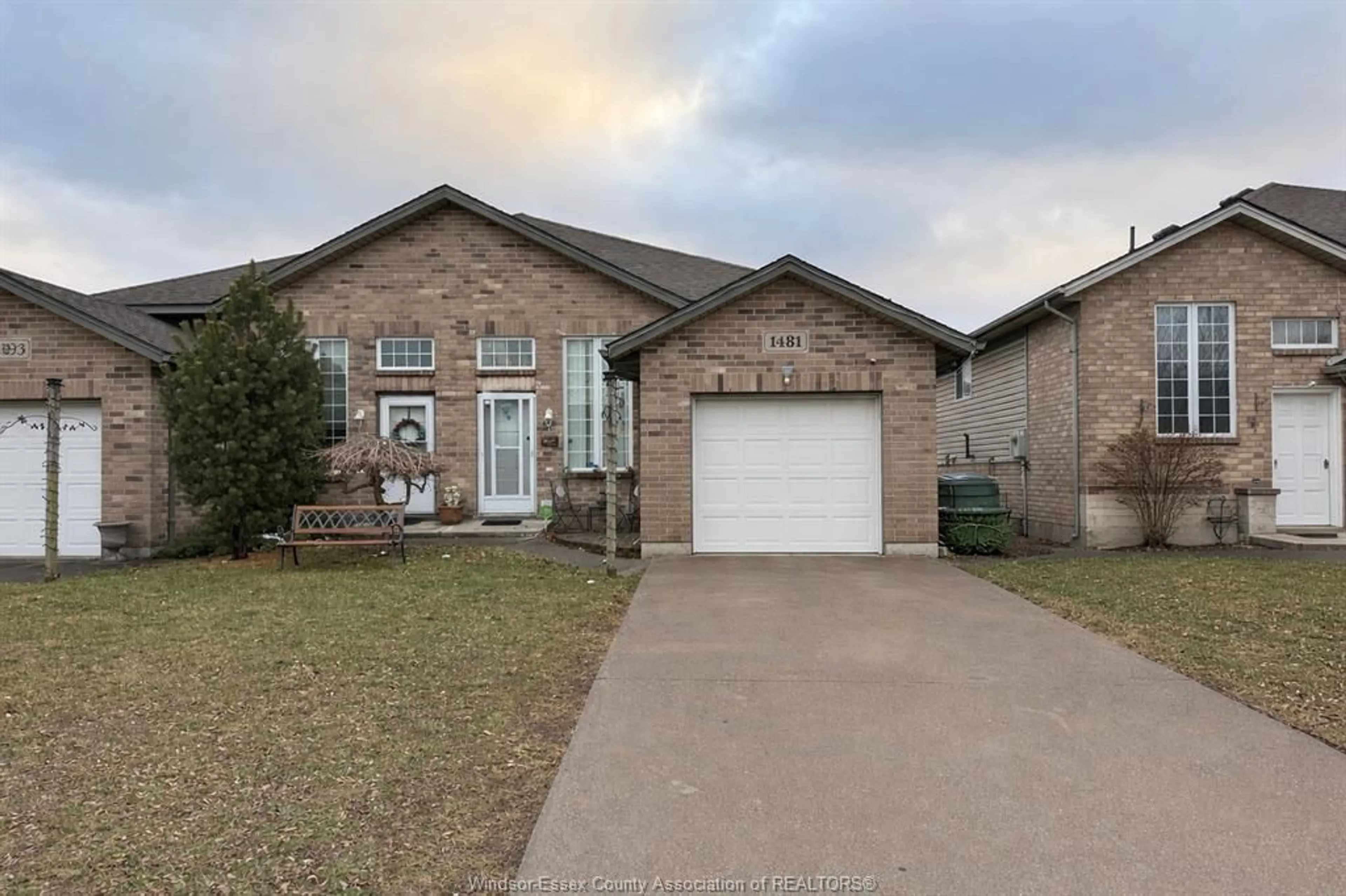 Home with brick exterior material, street for 1481 HIGHNOON Dr, Windsor Ontario N9G 3B6