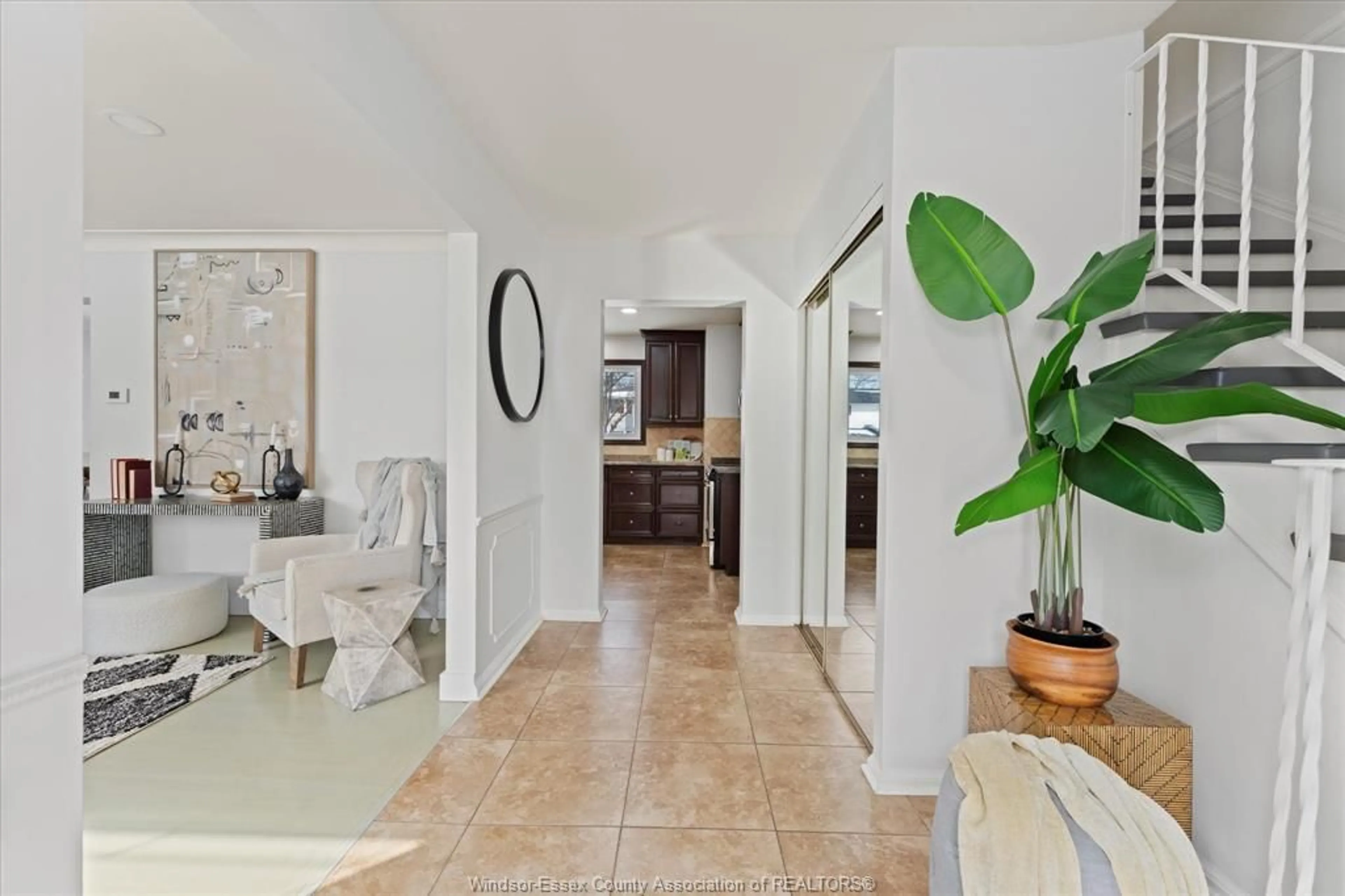 Contemporary bathroom, ceramic/tile floor for 1460 VILLA MARIA Blvd, Windsor Ontario N9G 1W7