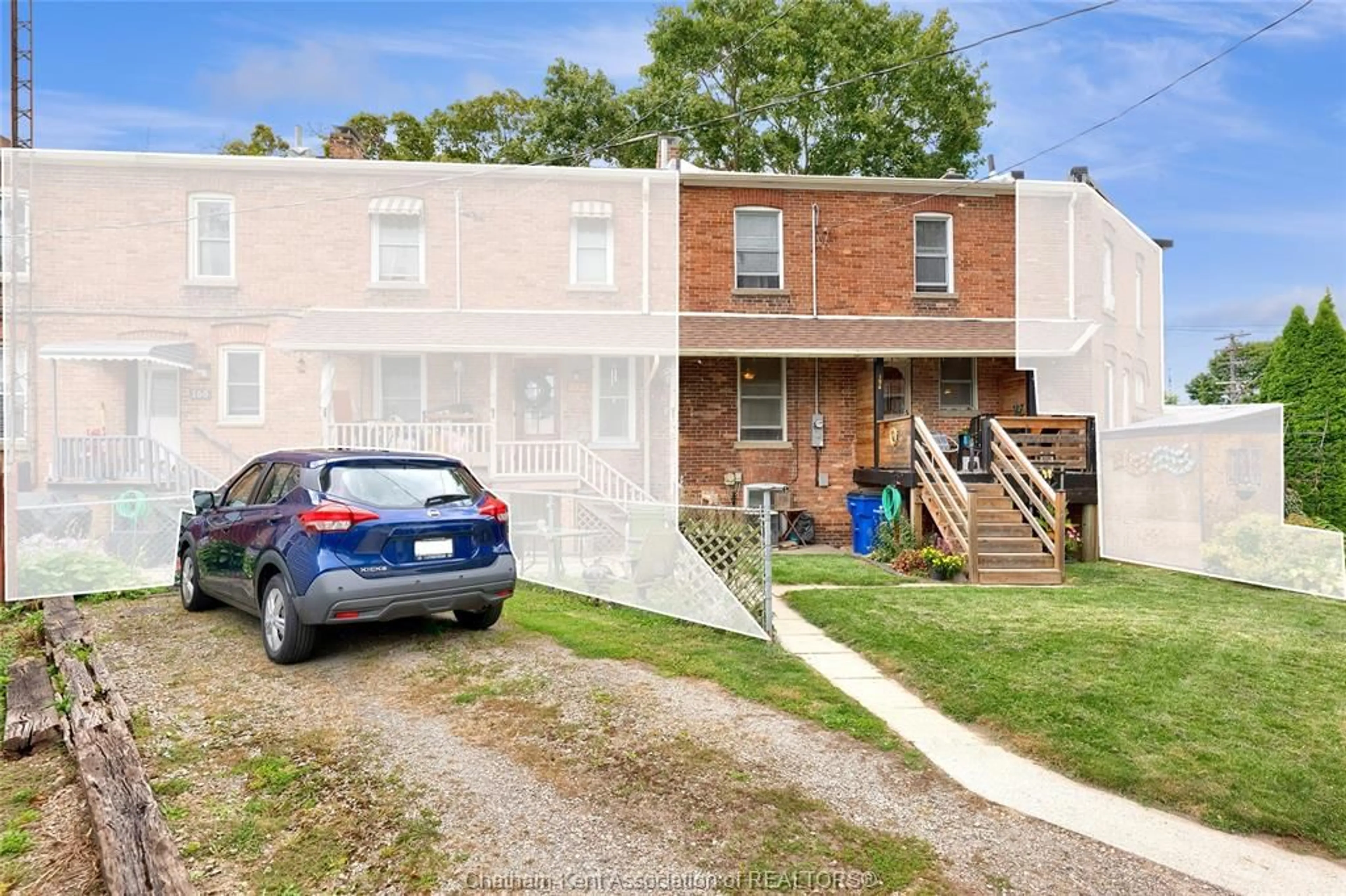 Home with brick exterior material, street for 154 Grand Ave, Chatham Ontario N7L 1W2