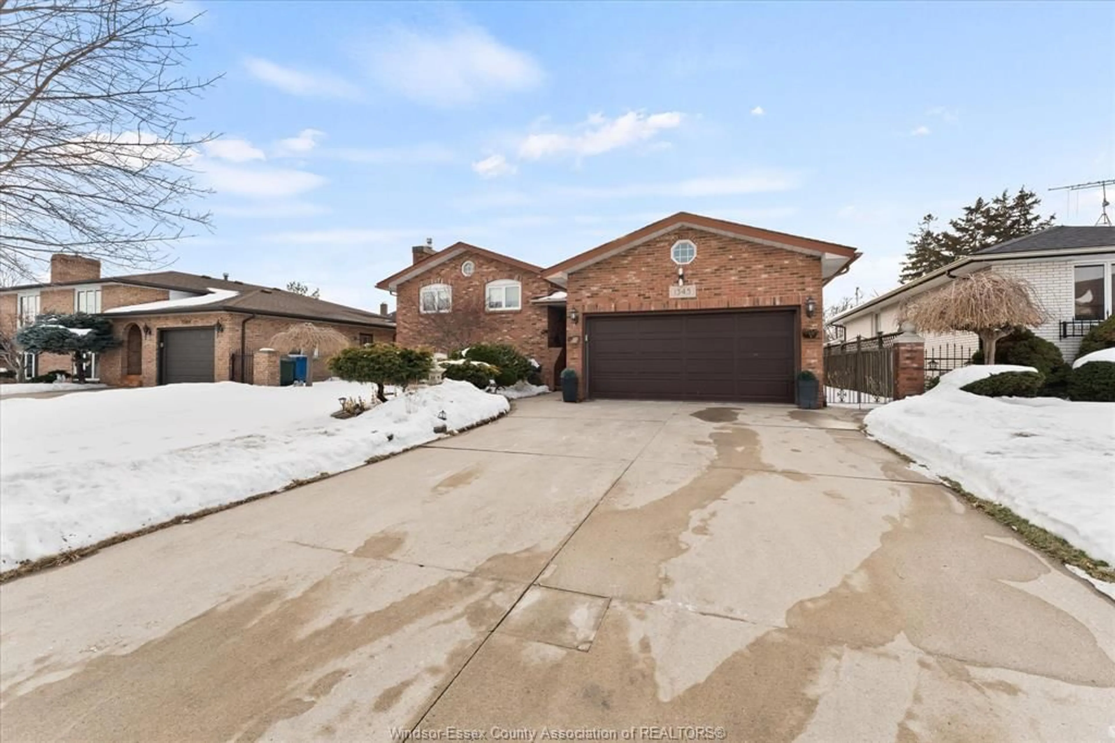 Home with brick exterior material, street for 1545 Askin Ave, Windsor Ontario N9B 3S1