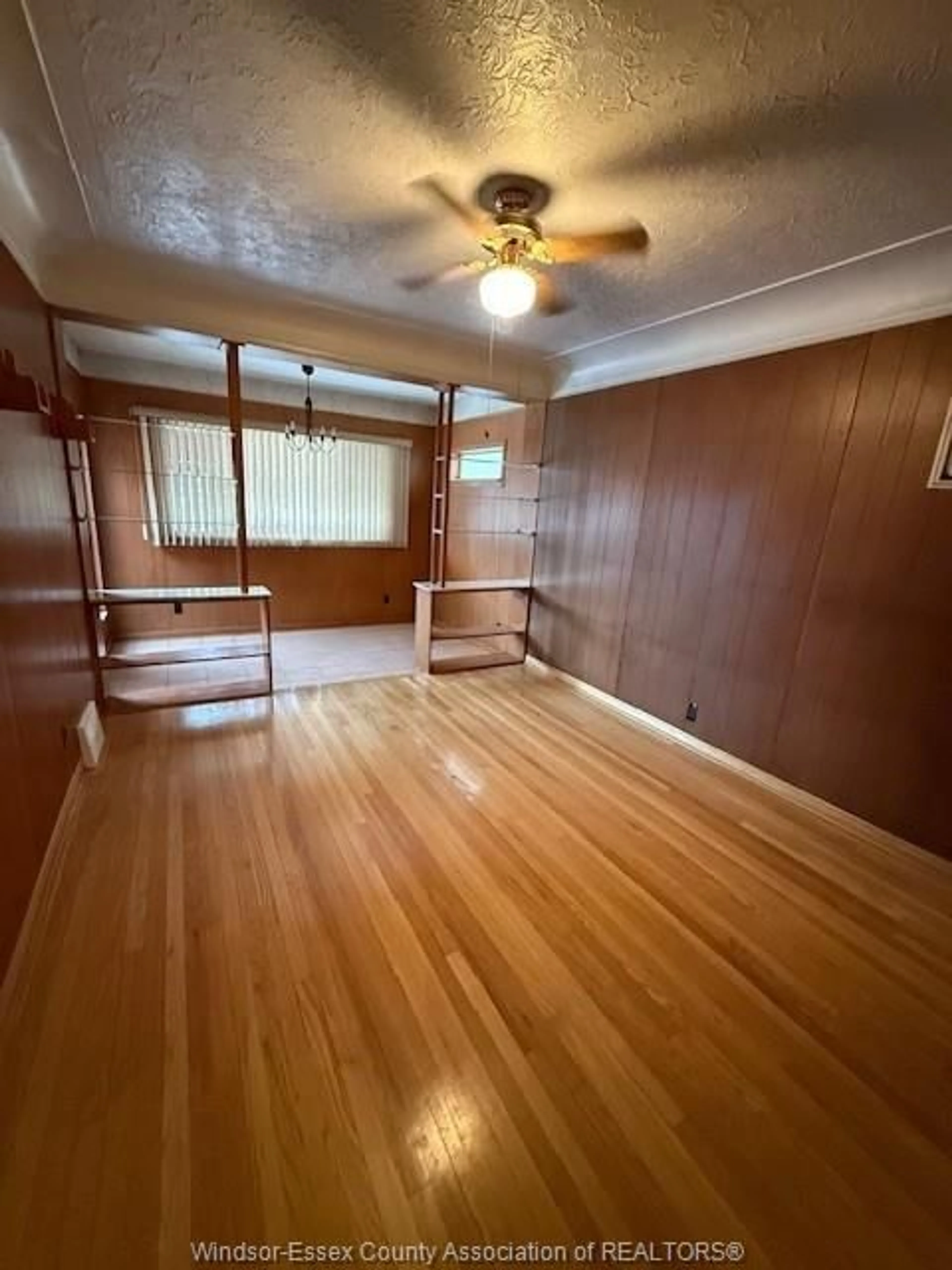 A pic of a room for 1507 LANGLOIS Ave, Windsor Ontario N8X 4M3