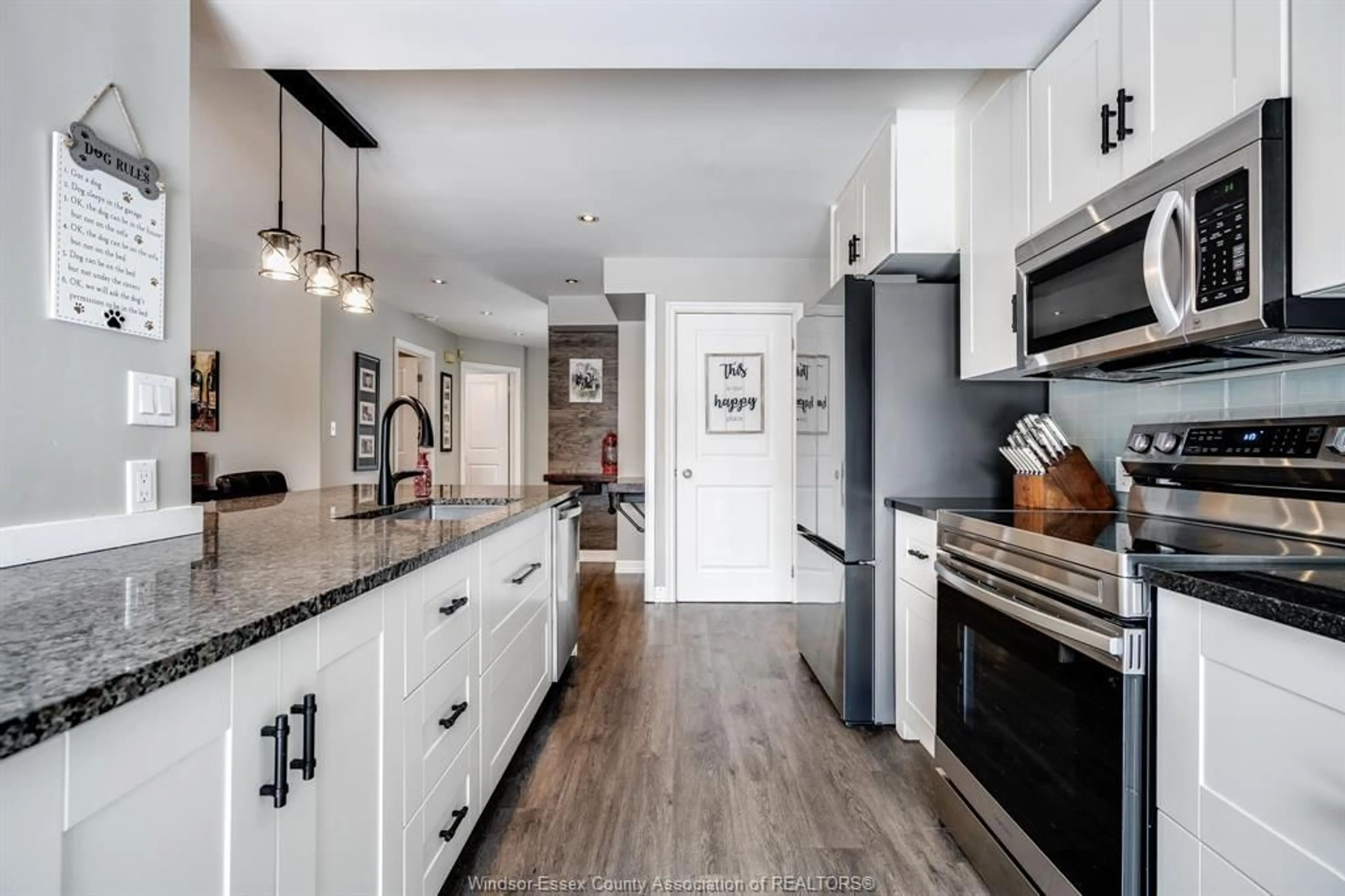 Open concept kitchen, unknown for 7 Stockwell Cres, Cottam Ontario N0R 1B0