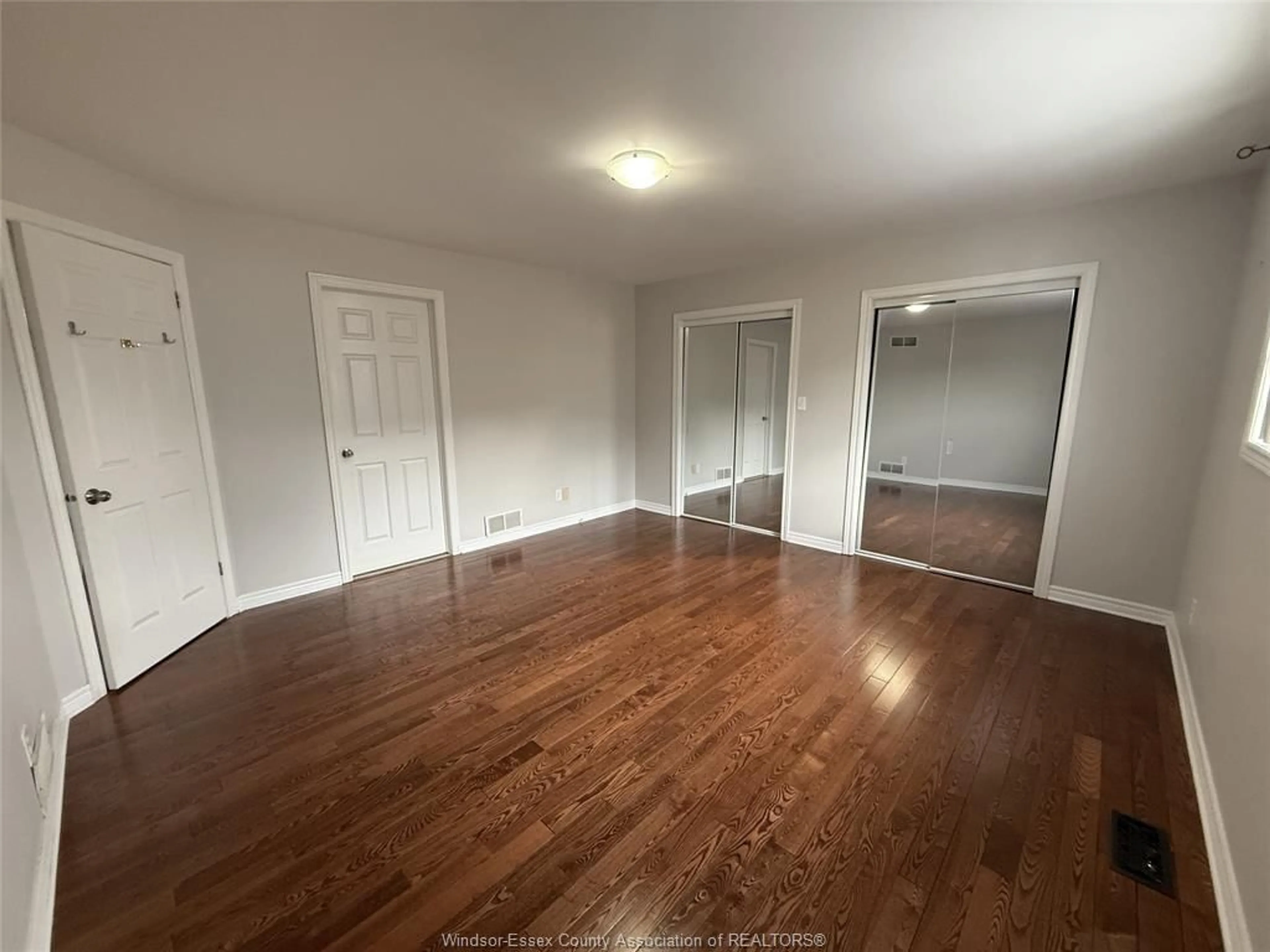 A pic of a room for 2005 SHAWNEE, Tecumseh Ontario N8N 4P5