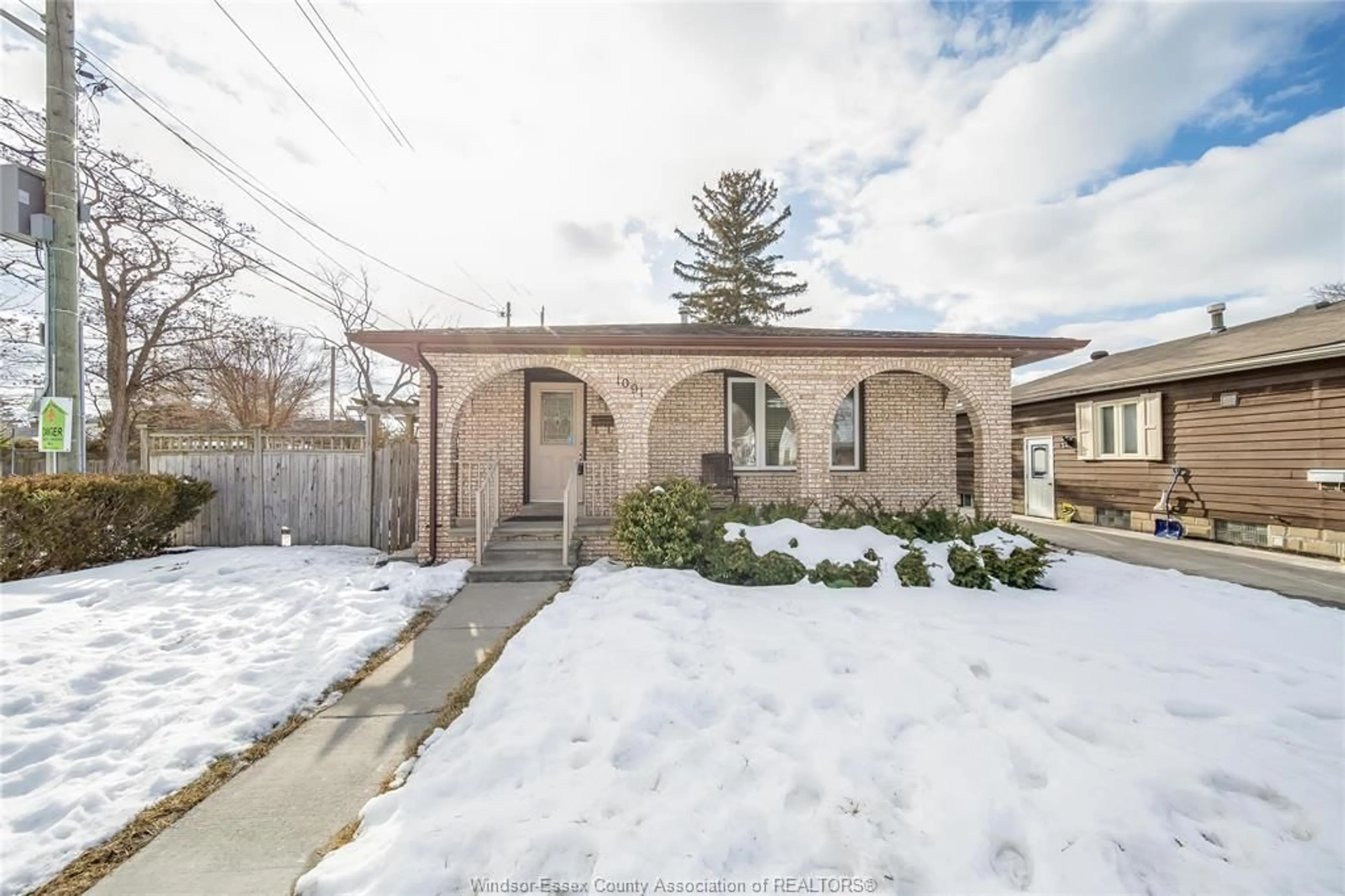 Unknown for 1091 EASTLAWN Ave, Windsor Ontario N8S 3H8