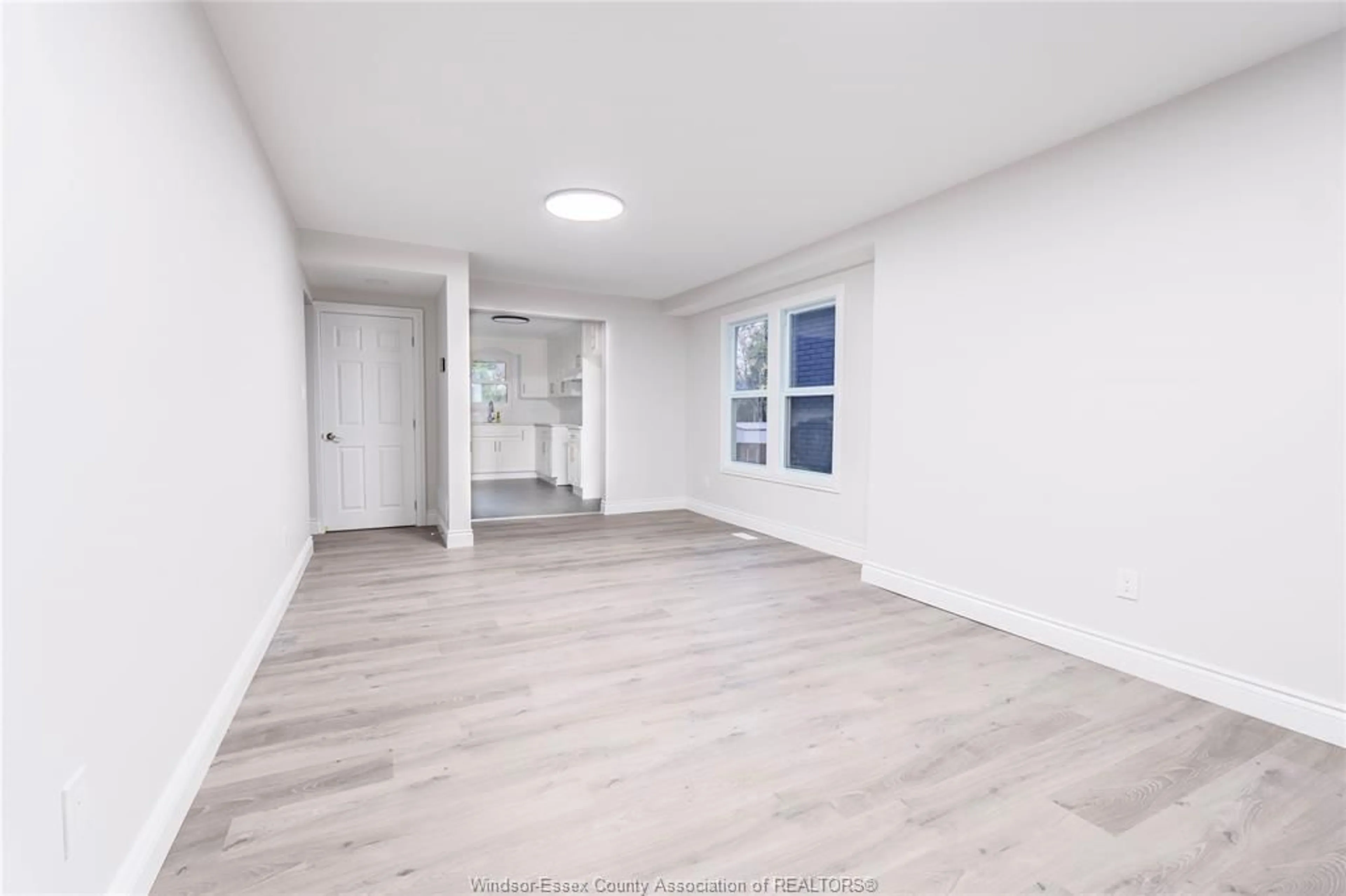 A pic of a room for 920 JANETTE Ave, Windsor Ontario N9A 5A1