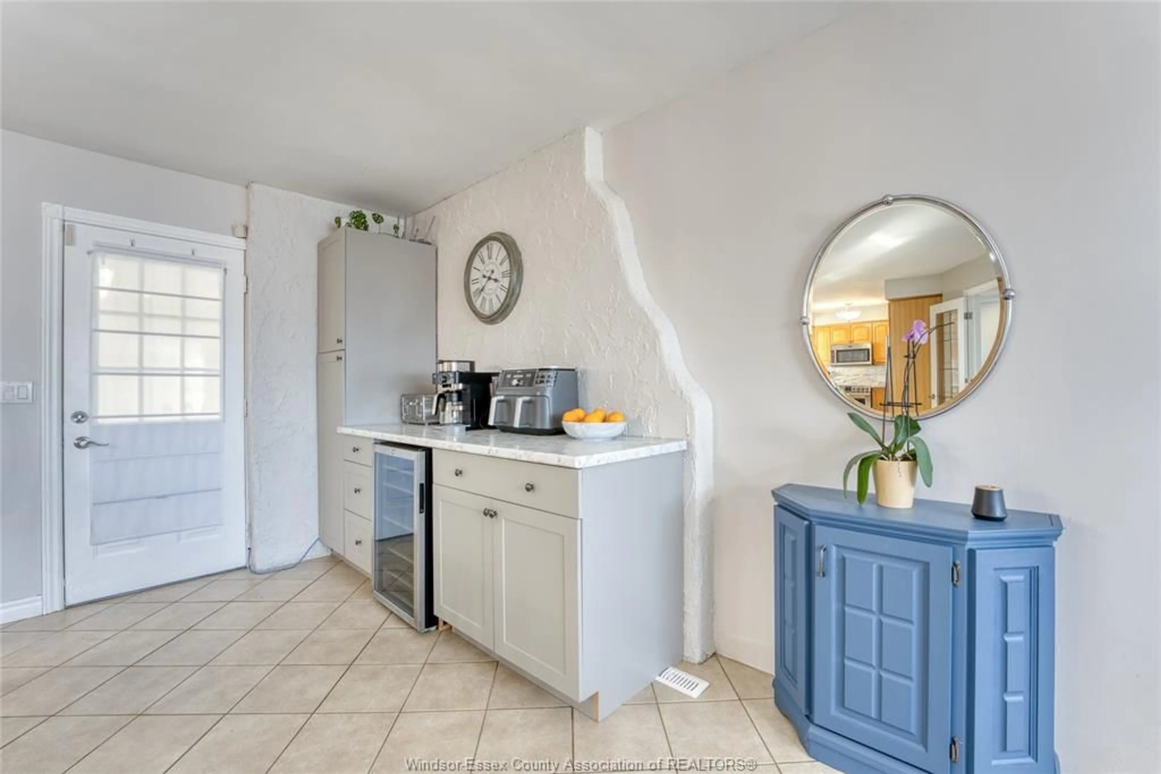 Standard kitchen, ceramic/tile floor for 111 Danforth, Leamington Ontario N8H 2R1