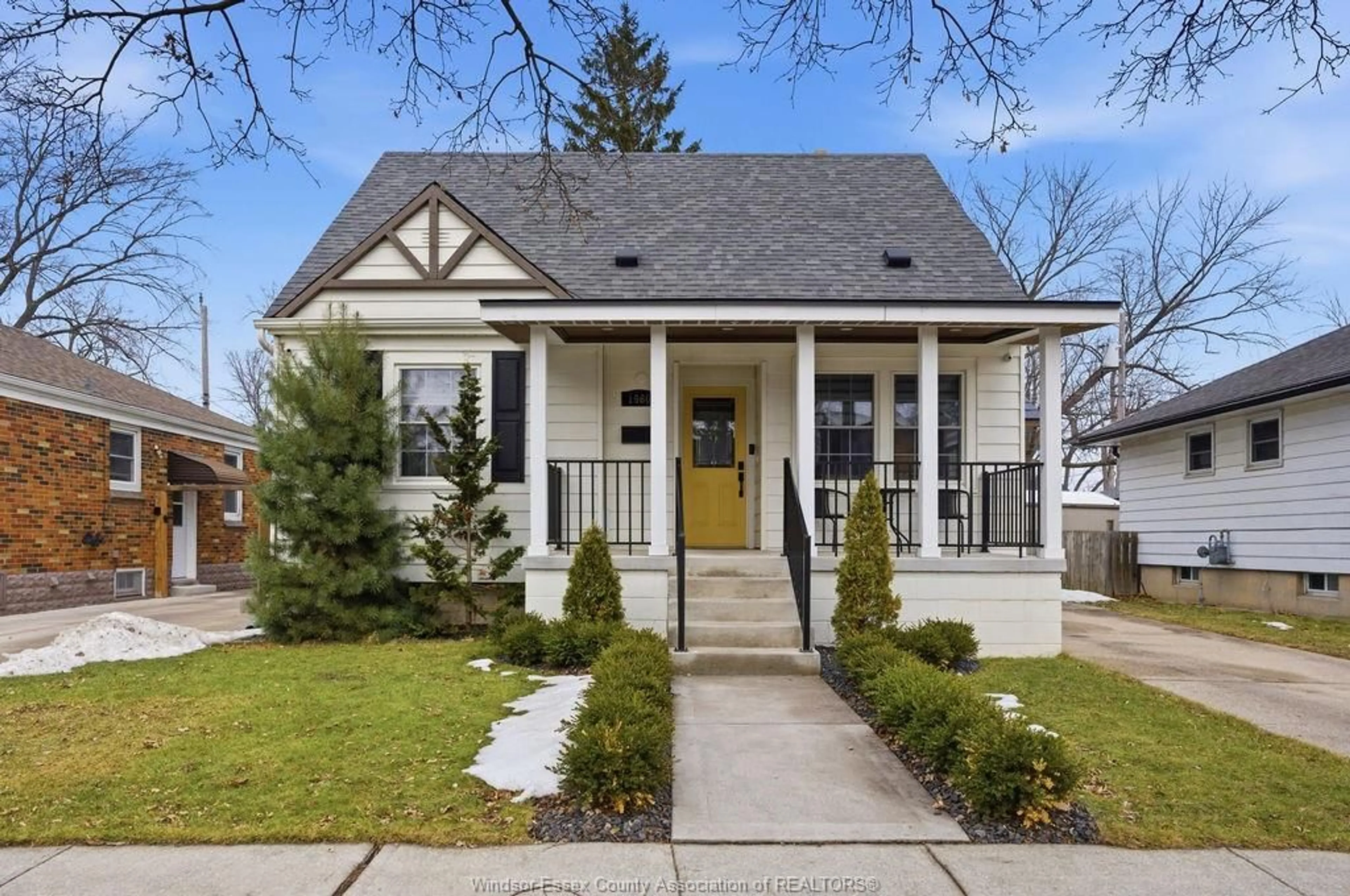 Home with brick exterior material, street for 1960 ELLROSE Ave, Windsor Ontario N8W 4T9