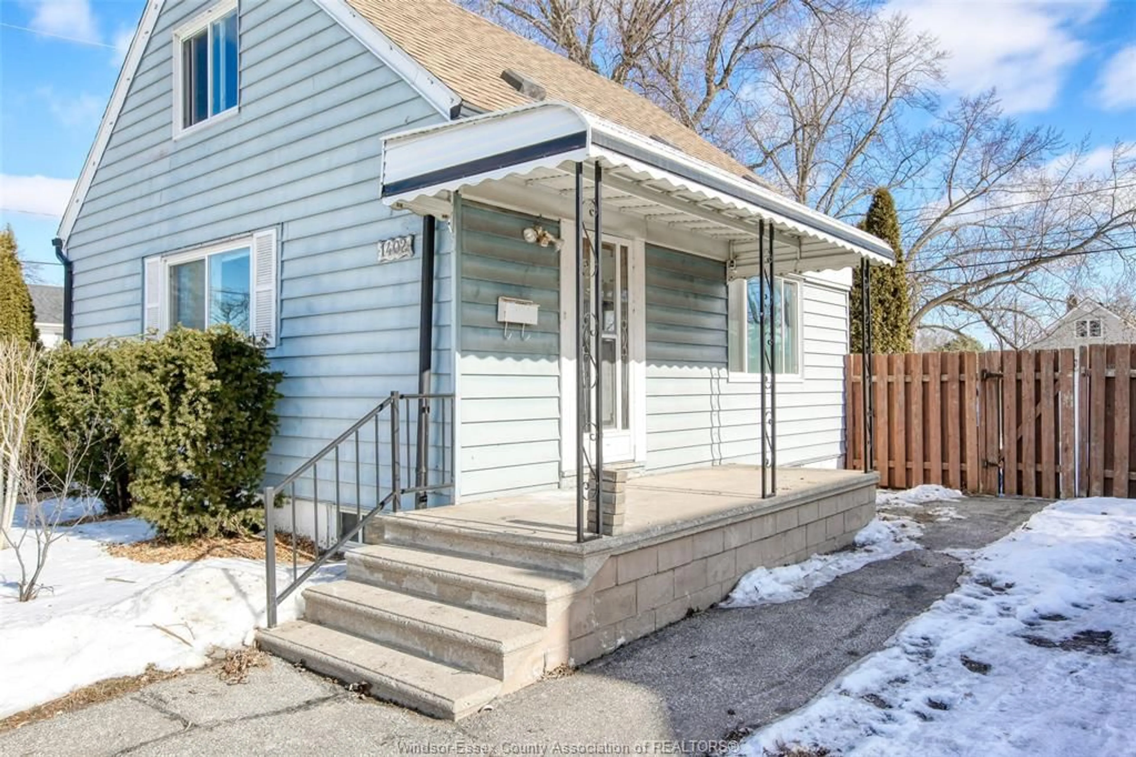 Unknown for 1402 TOURANGEAU, Windsor Ontario N8Y 4J2