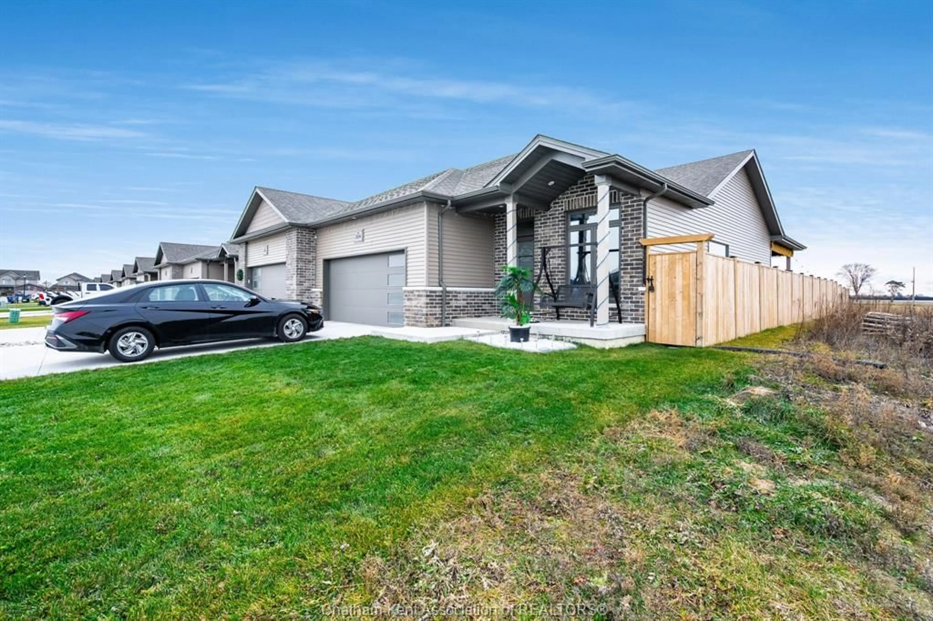 Unknown for 304 Horizon Lane, Chatham Ontario N7L 0G6