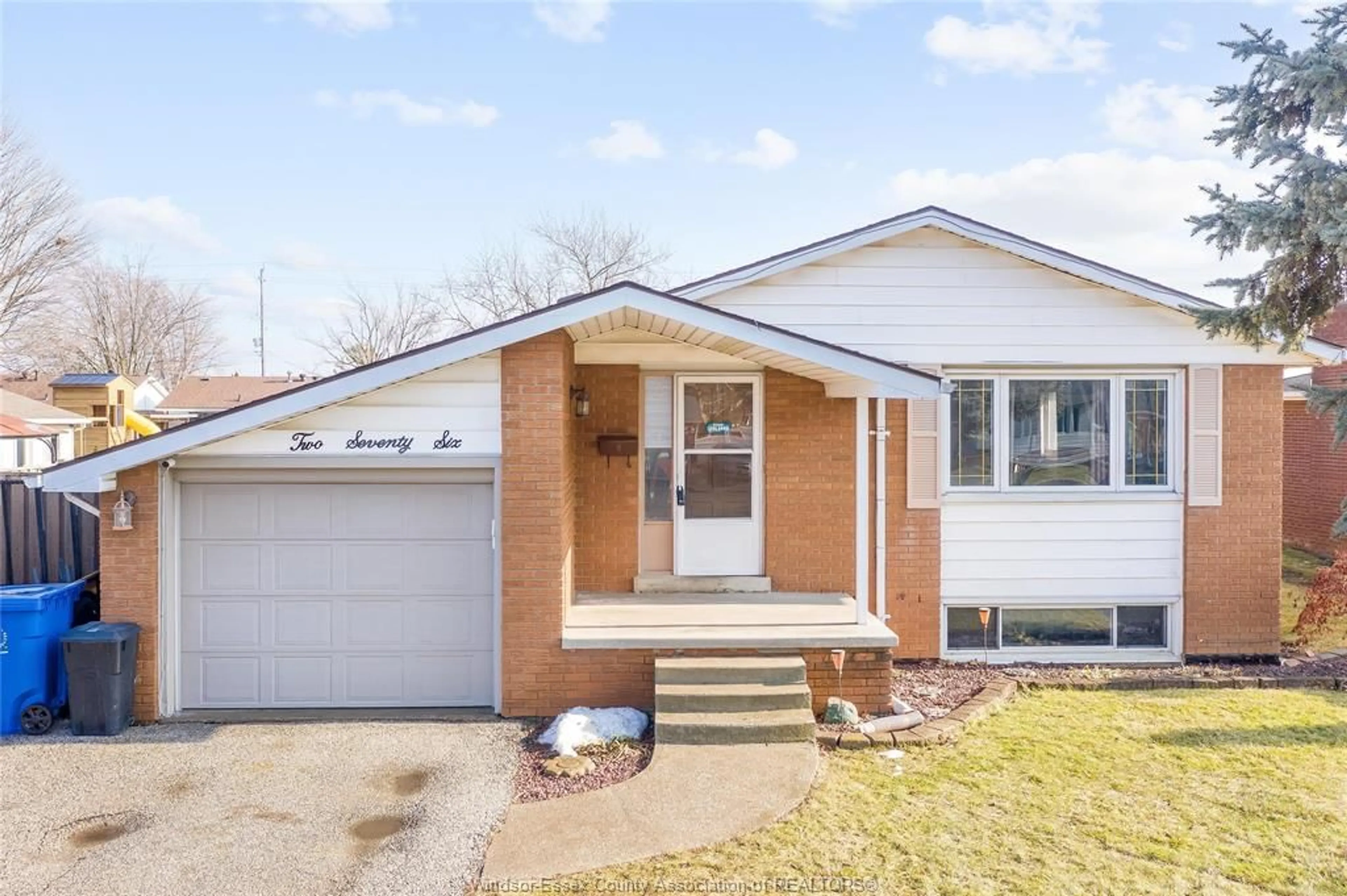 Home with vinyl exterior material, street for 276 BRIEN Ave, Essex Ontario N8M 2P8