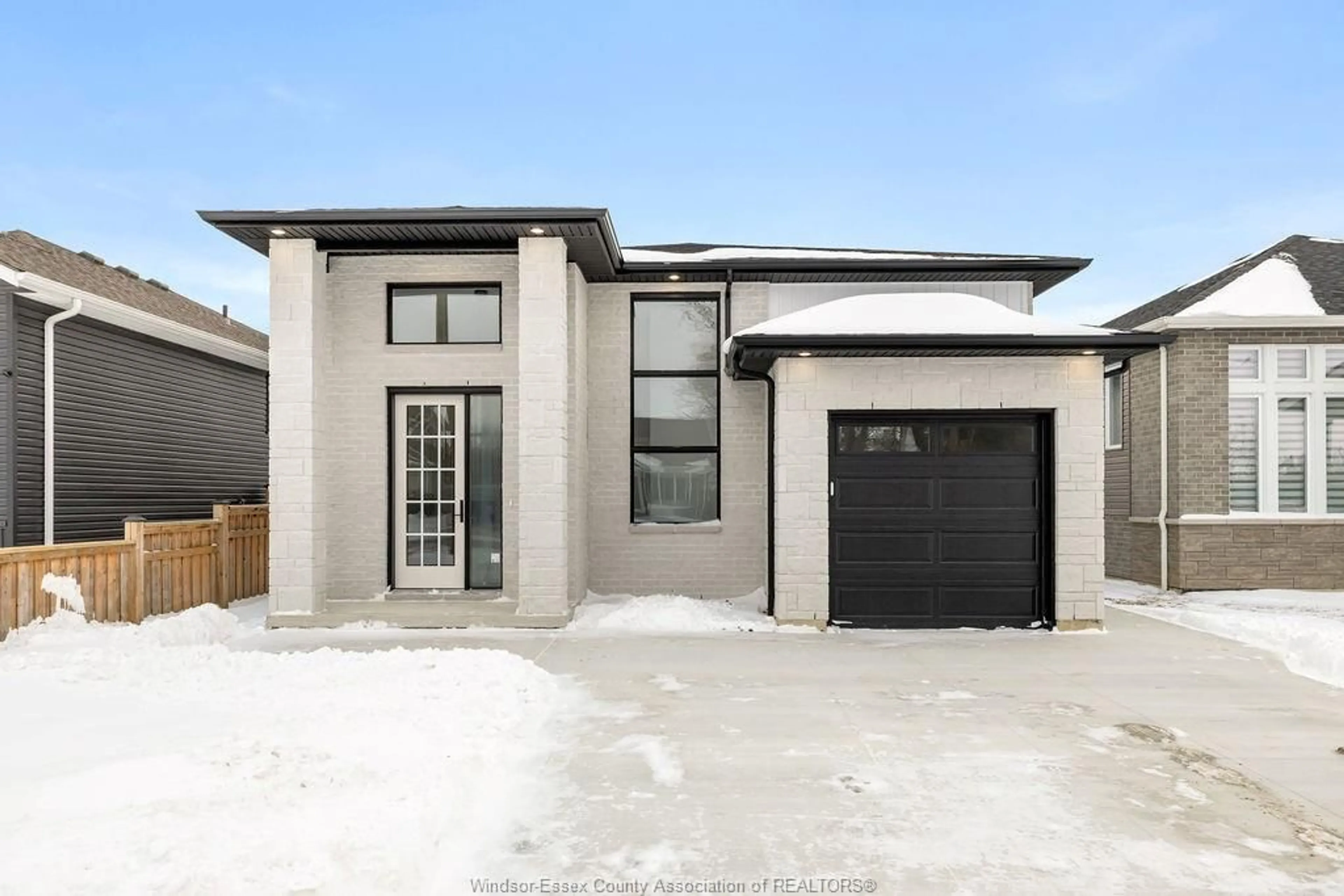 Home with brick exterior material, street for 1063 MAPLE Ave, Kingsville Ontario N9Y 3T5