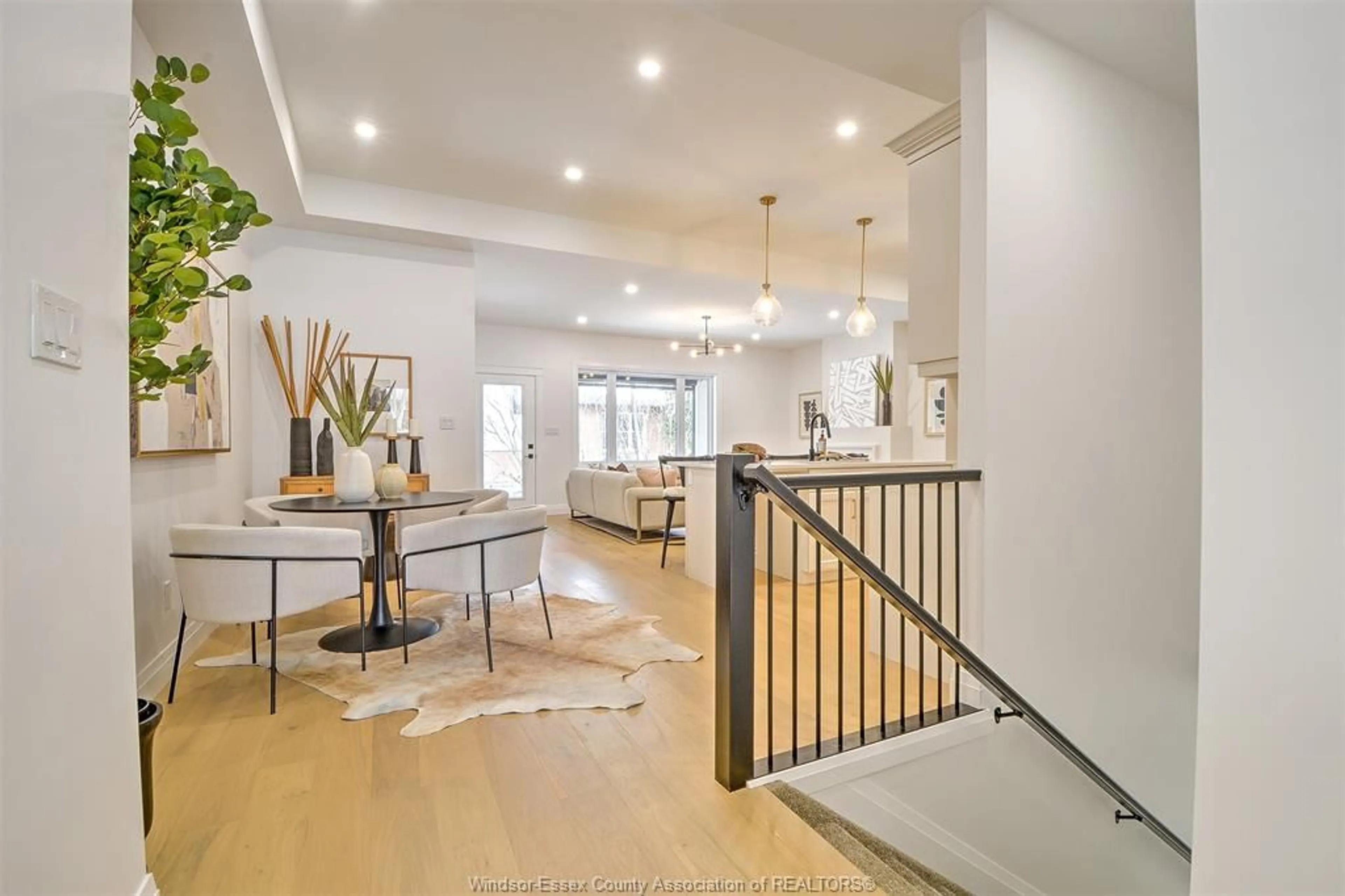 Unknown for 19 MULBERRY Crt, Amherstburg Ontario N9V 1N3