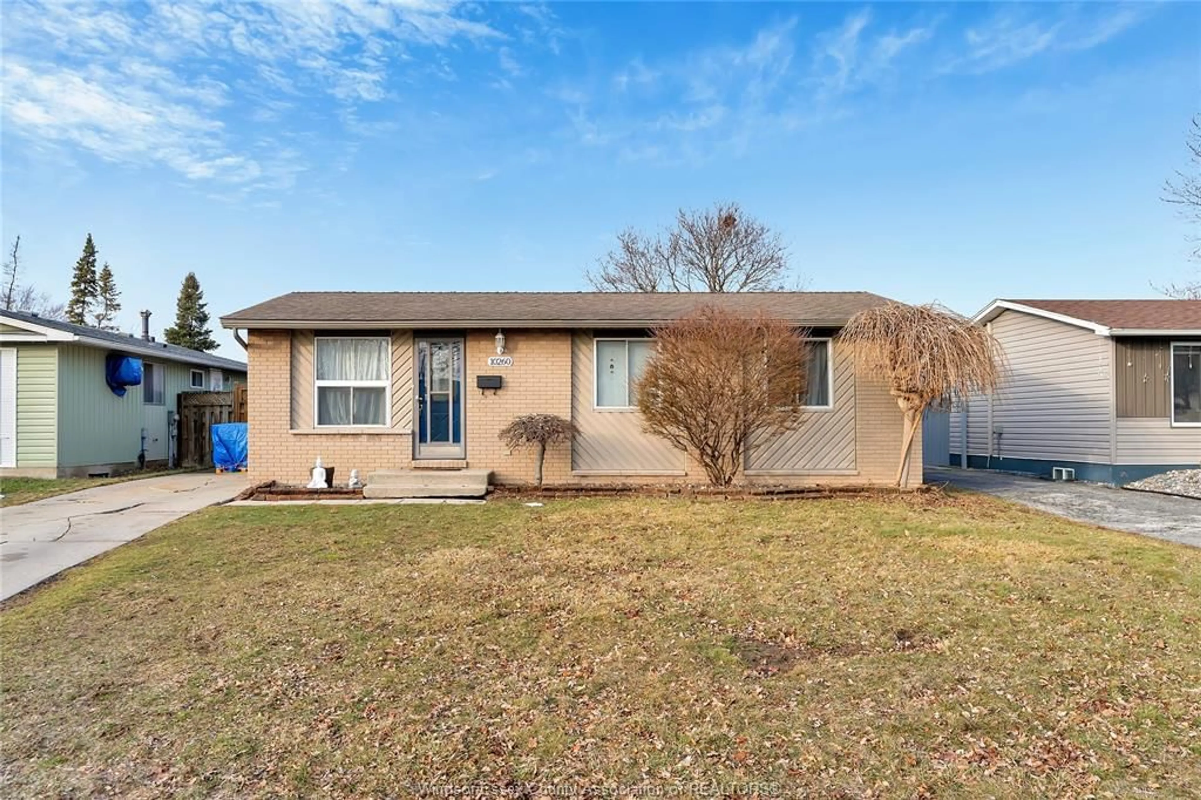 Home with brick exterior material, street for 10260 CALEDON Crt, Windsor Ontario N8R 1C6