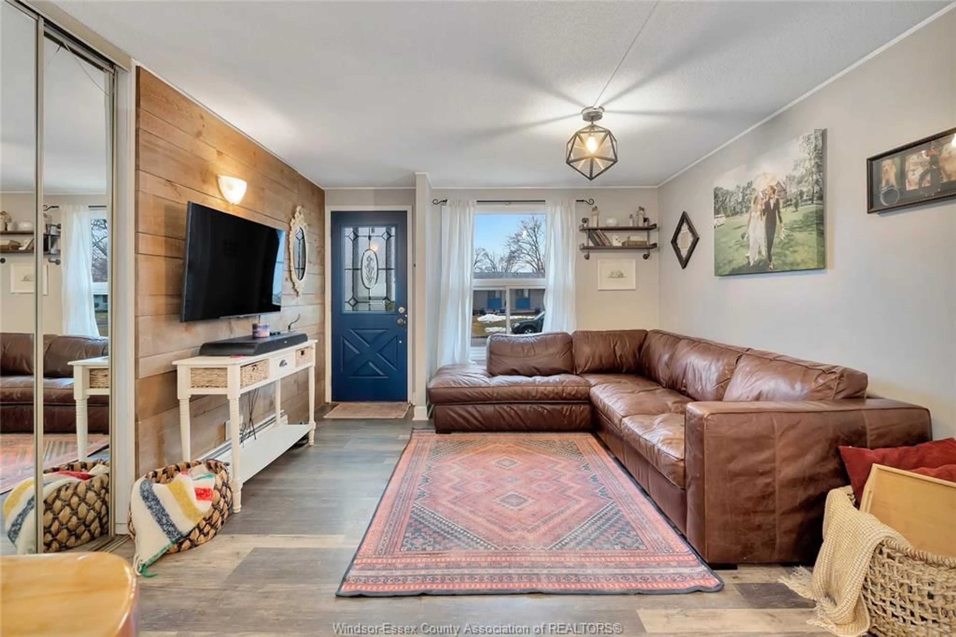 Living room with furniture, unknown for 10260 CALEDON Crt, Windsor Ontario N8R 1C6