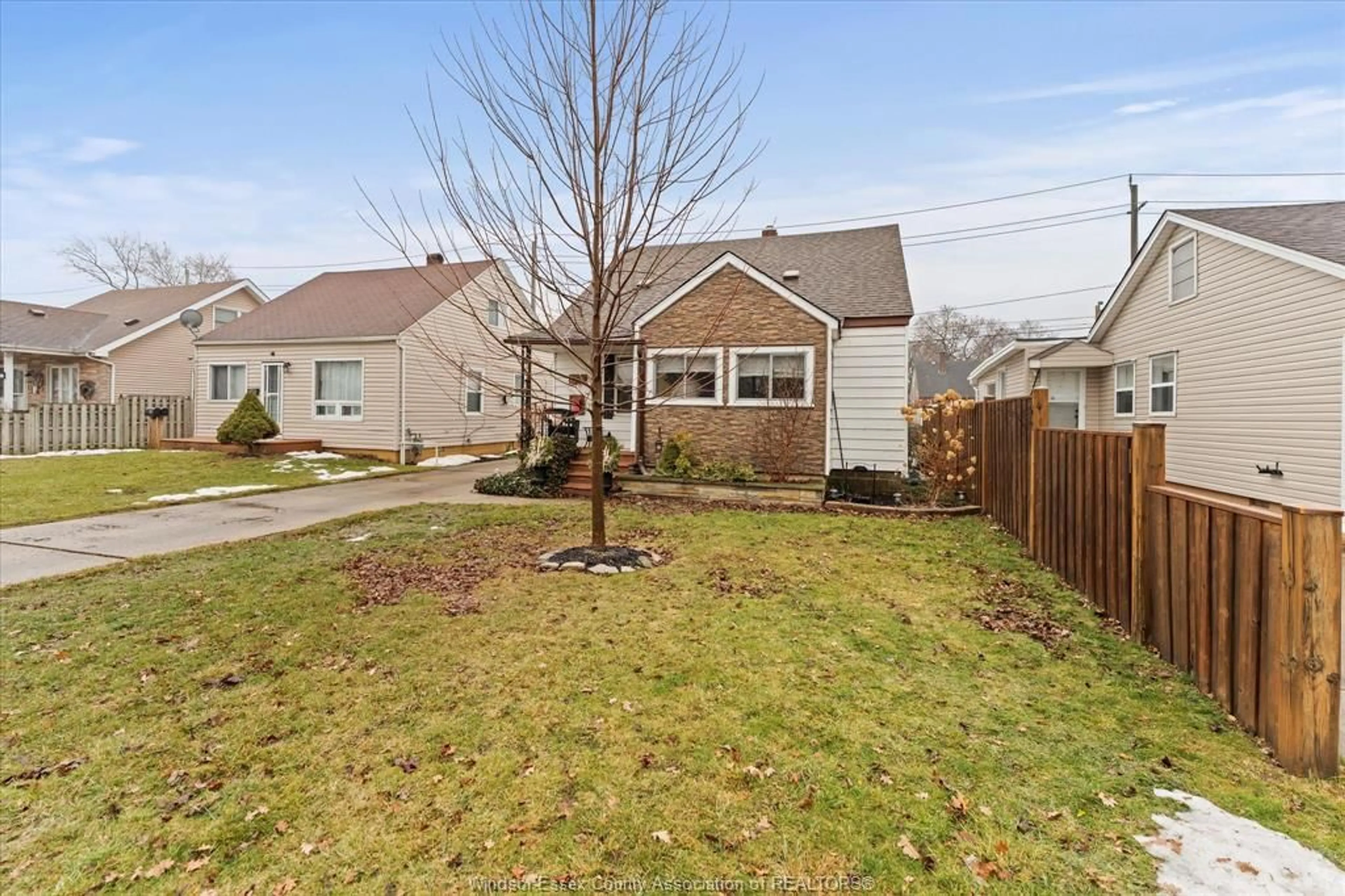 A pic from outside/outdoor area/front of a property/back of a property/a pic from drone, street for 1845 CENTRAL, Windsor Ontario N8W 4M6