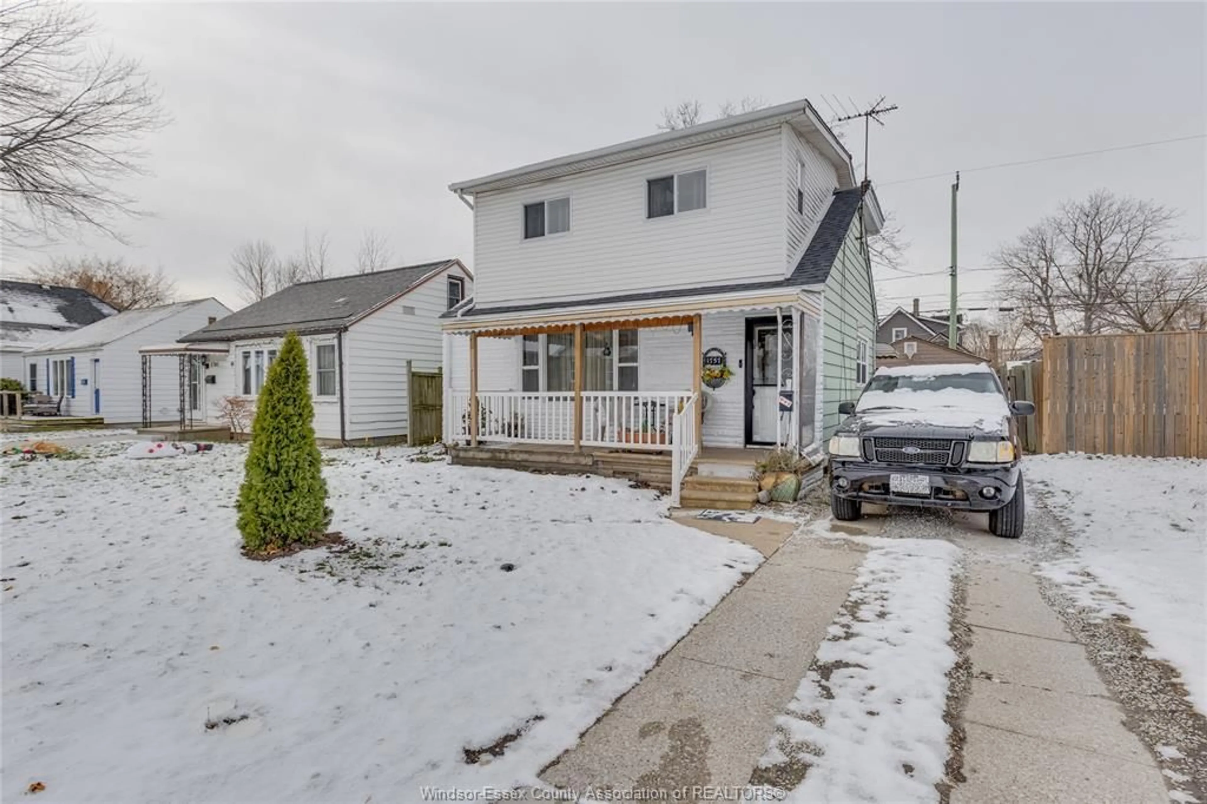 Unknown for 1757 CADILLAC St, Windsor Ontario N8Y 2V7