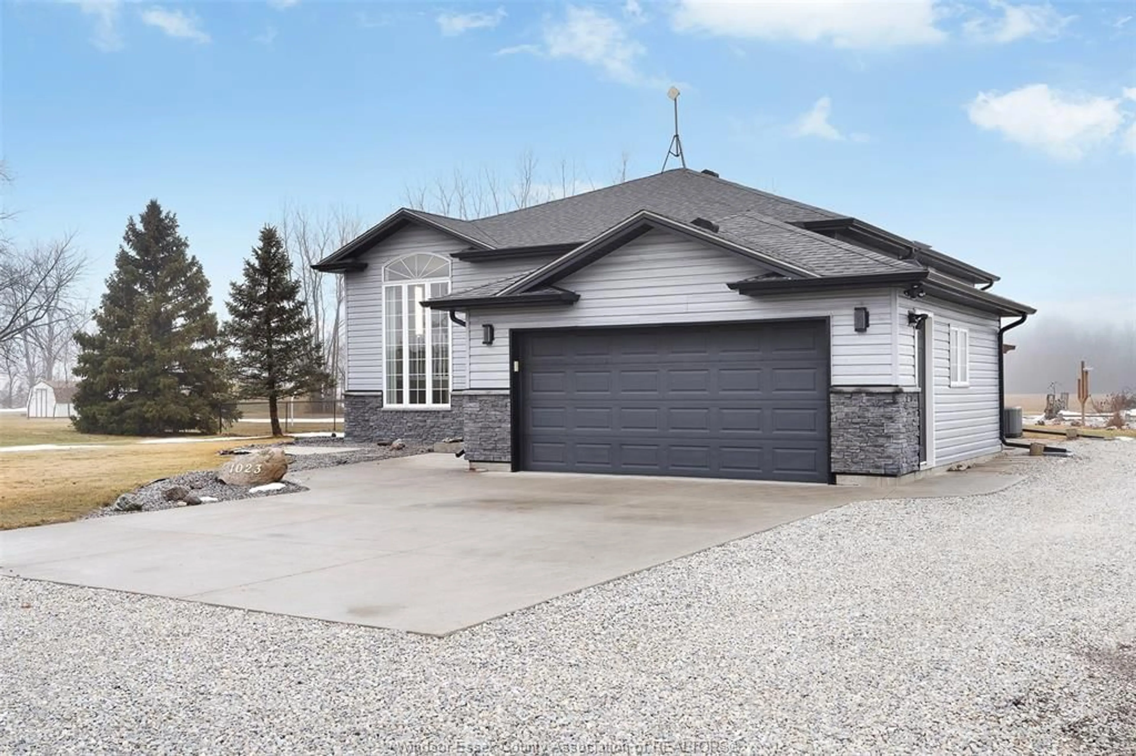 Home with vinyl exterior material, street for 1023 LAKESHORE ROAD 107, Lakeshore Ontario N8M 2X7