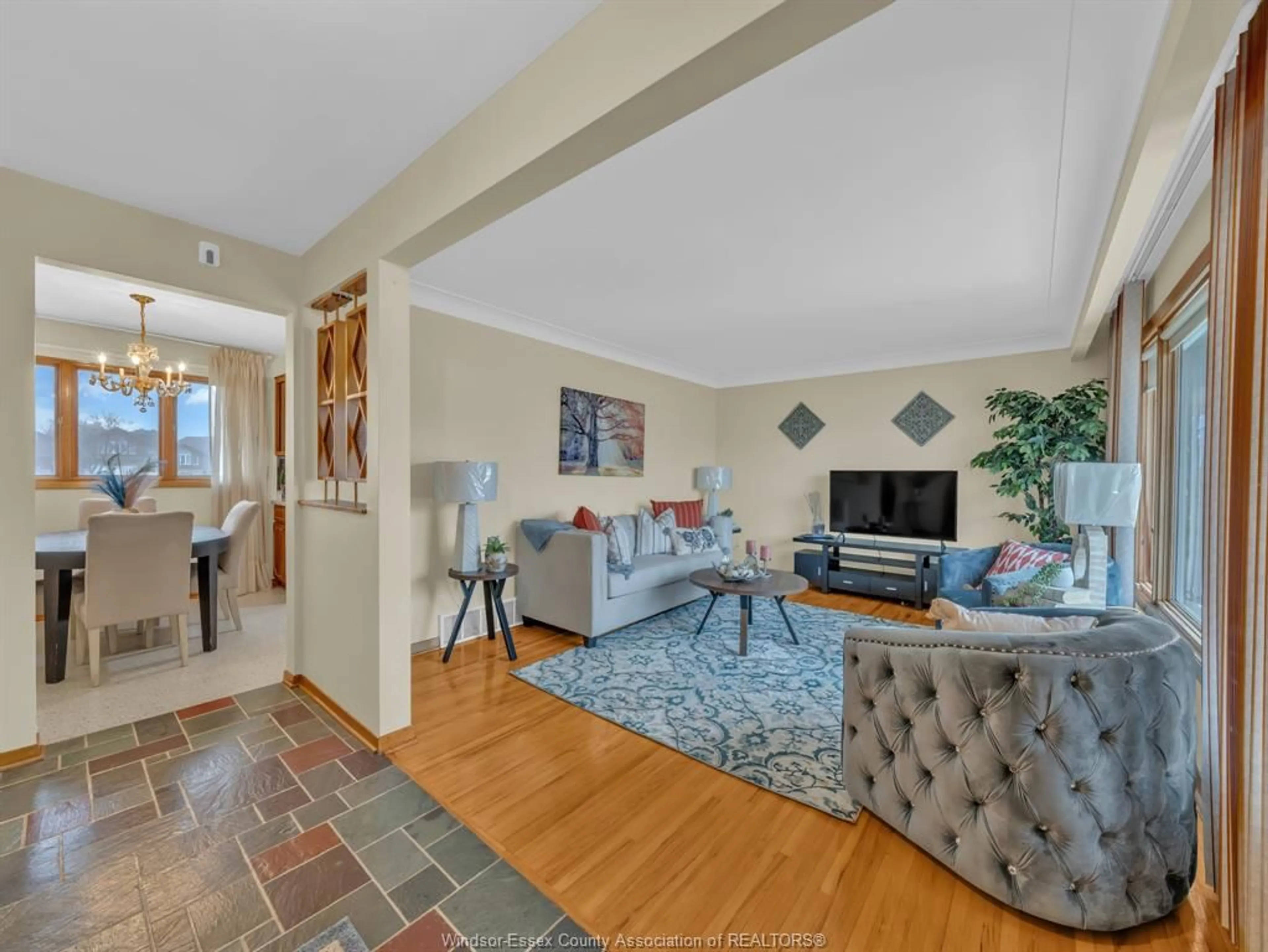 Living room with furniture, unknown for 3090 Robinet, Windsor Ontario N8R 1P6