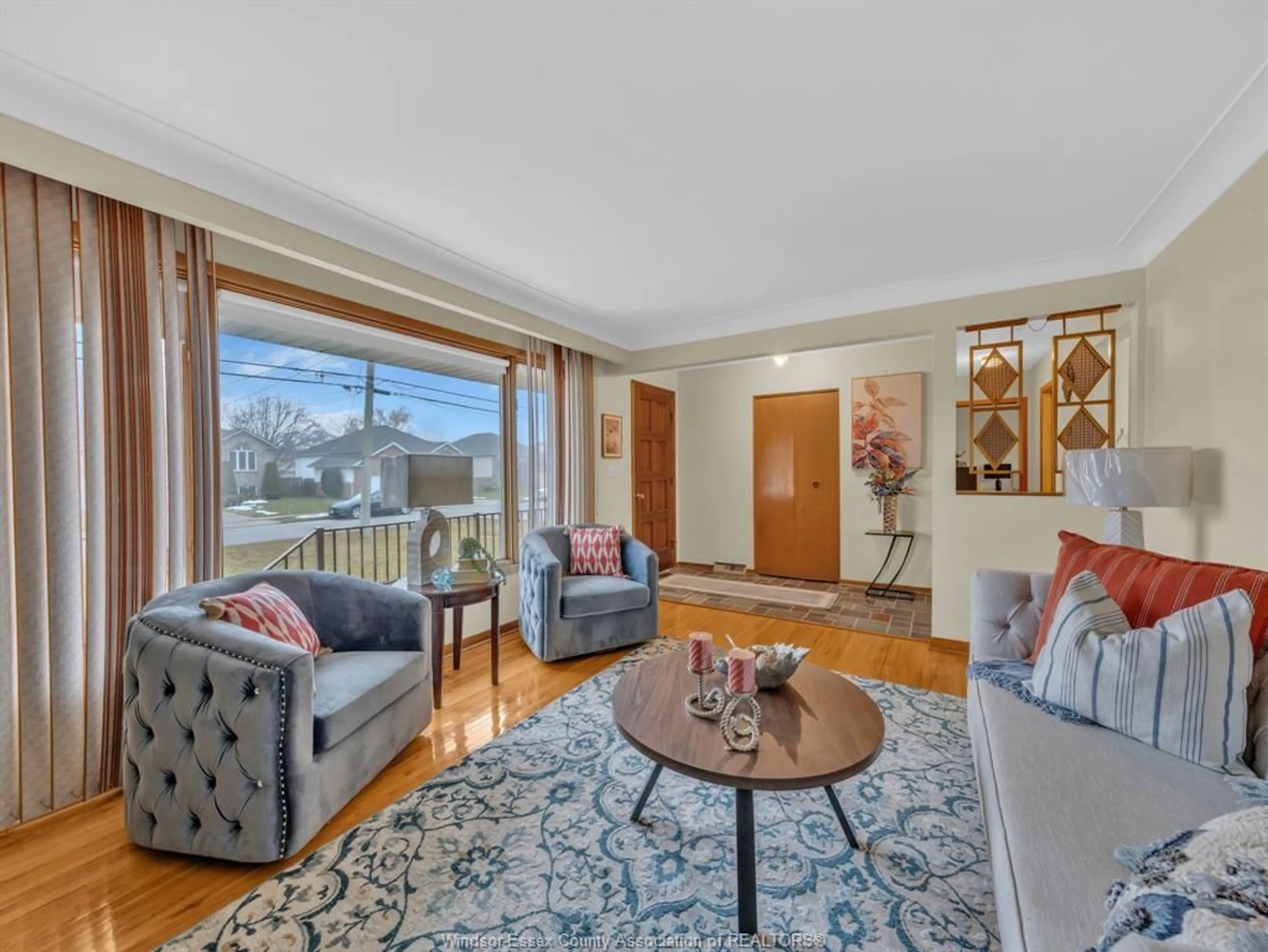 Living room with furniture, unknown for 3090 Robinet, Windsor Ontario N8R 1P6