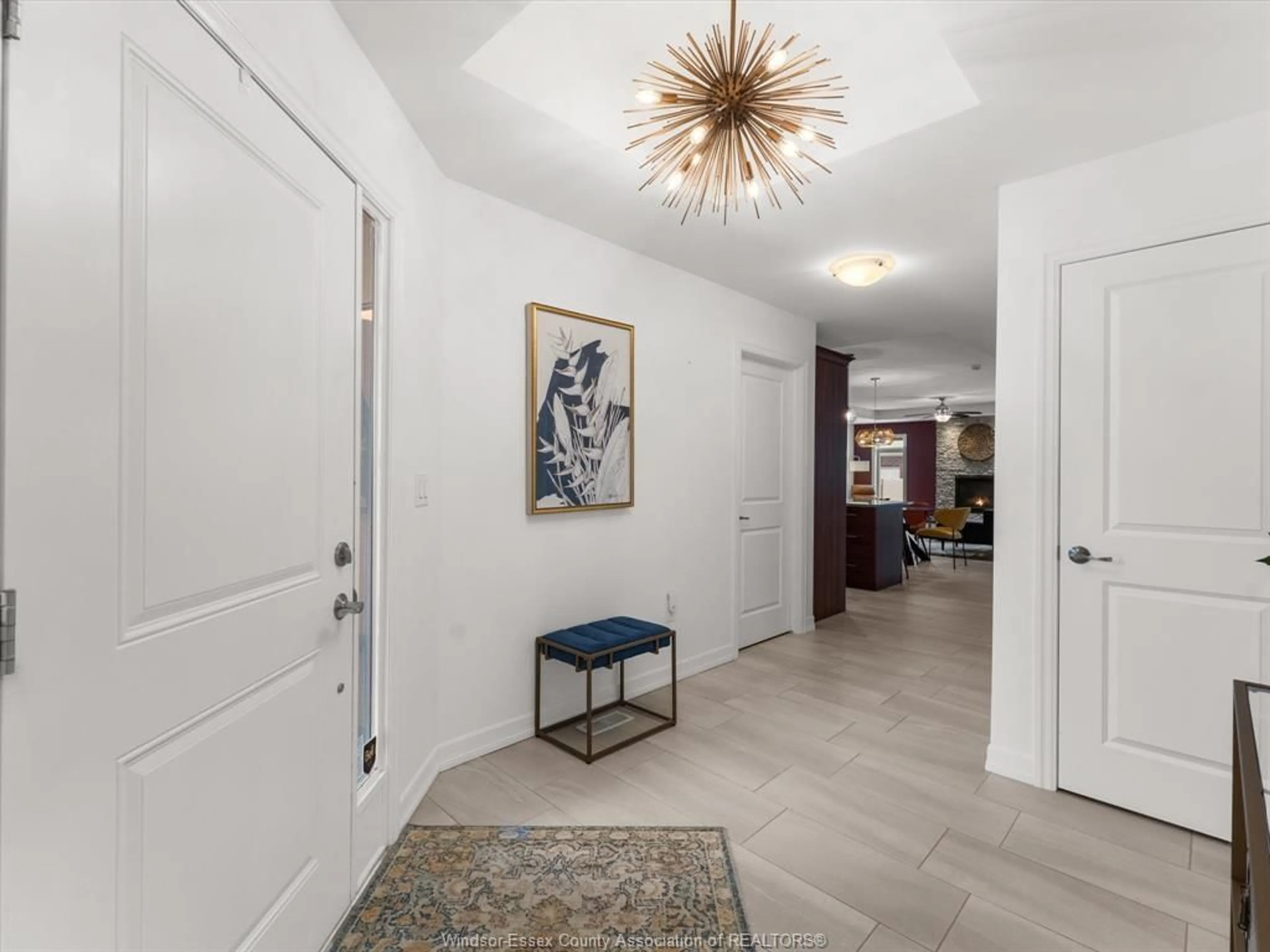 Indoor entryway for 468 OLD COLONY Trail, Amherstburg Ontario N9V 0A2