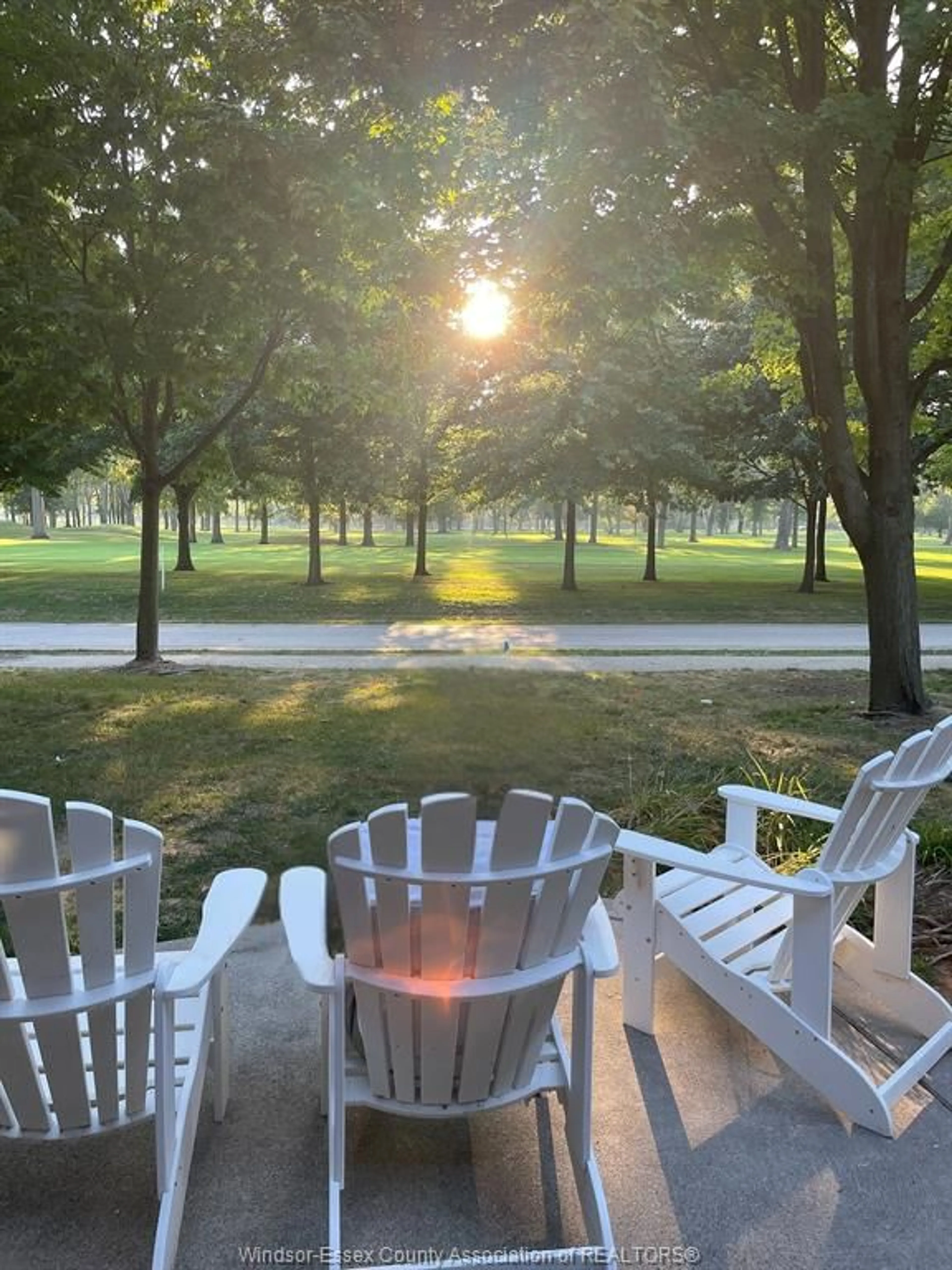 Patio, unknown for 256 PENTILLY Rd, Tecumseh Ontario N8N 2K9