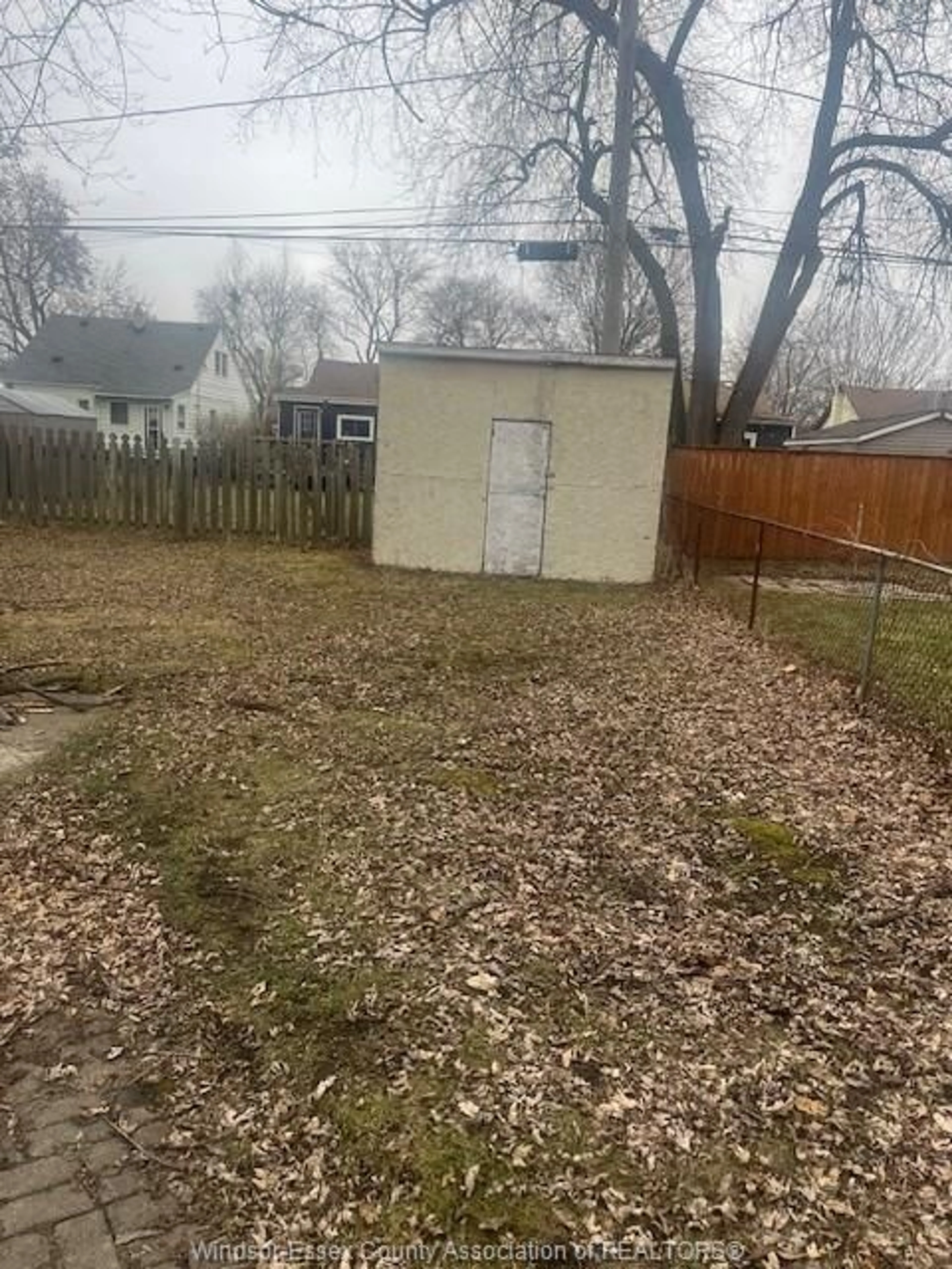 Shed for 2354 MARENTETTE, Windsor Ontario N8W 2C3