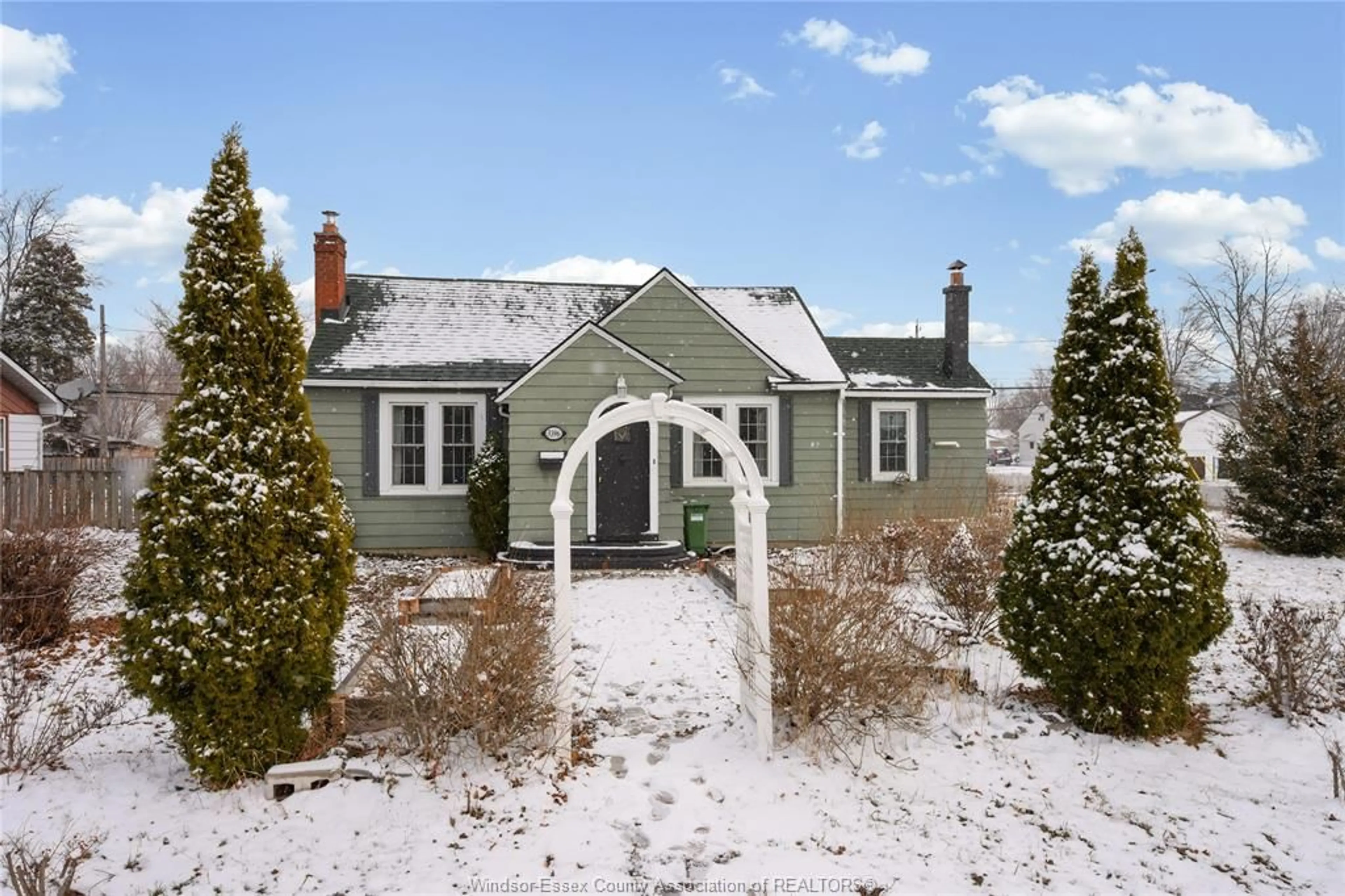 Home with vinyl exterior material, street for 3396 WOODWARD Blvd, Windsor Ontario N8W 2Y6