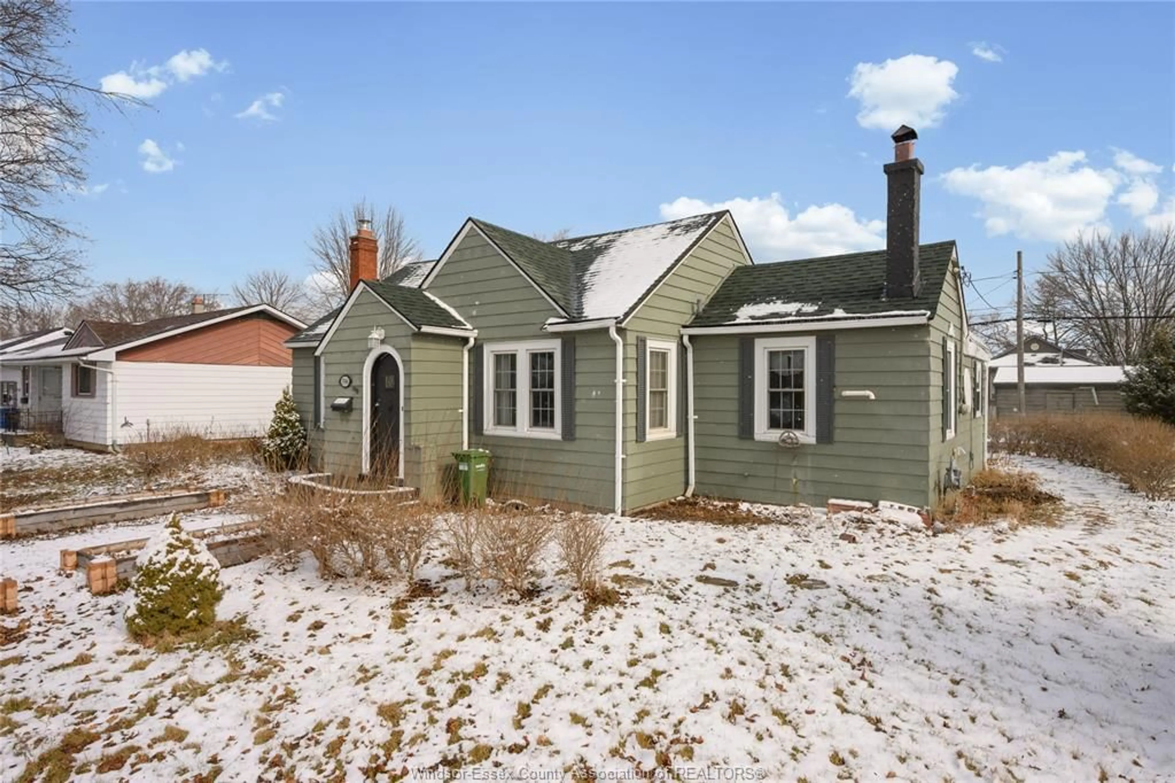 Home with vinyl exterior material, street for 3396 WOODWARD Blvd, Windsor Ontario N8W 2Y6